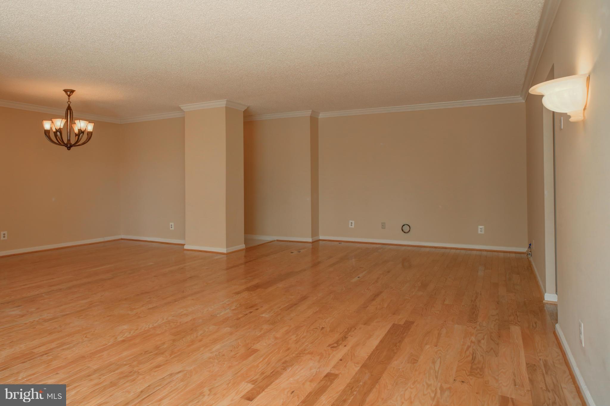 REGENCY AT MCLEAN - Residential