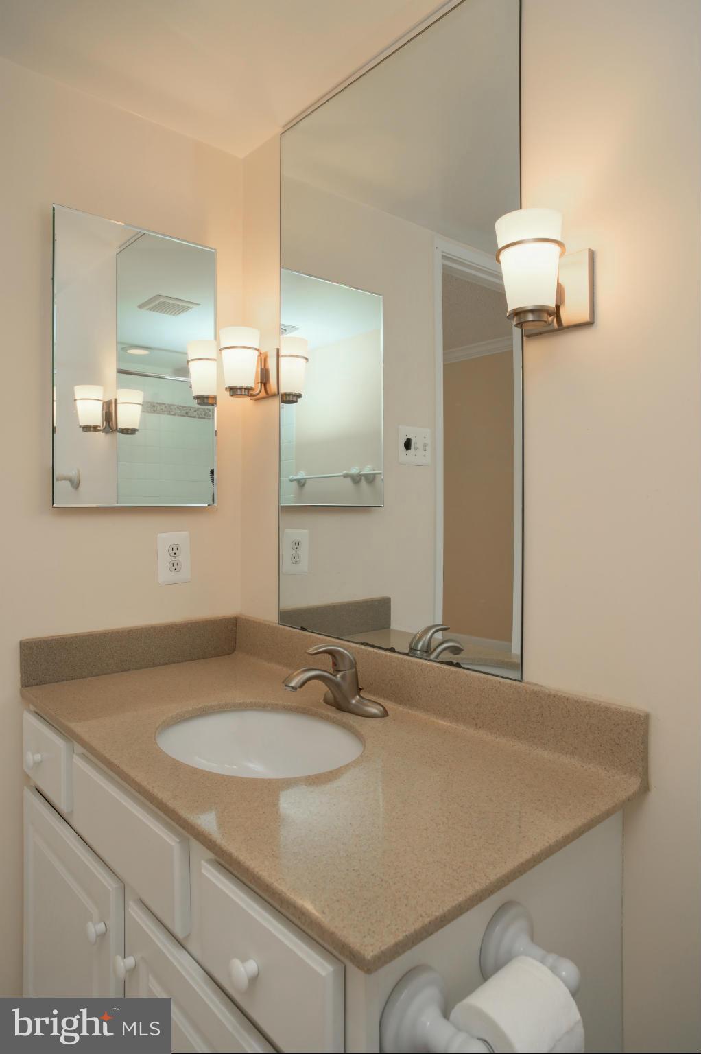 REGENCY AT MCLEAN - Residential