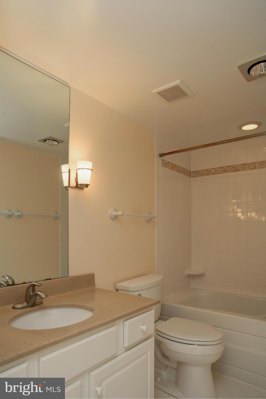 REGENCY AT MCLEAN - Residential