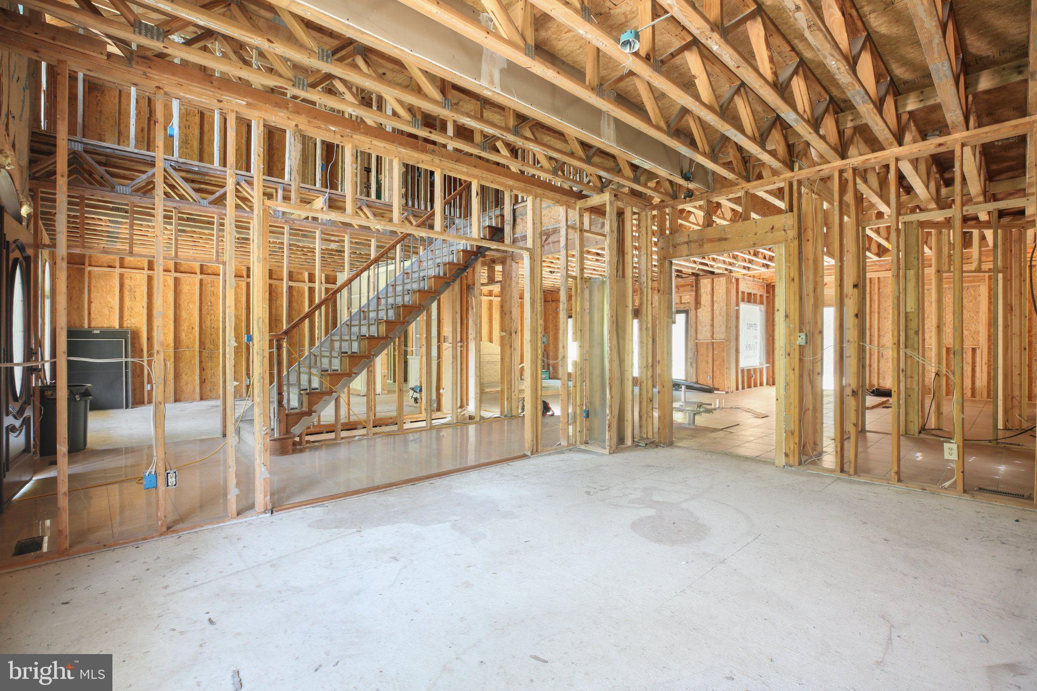 41 TWIN CREEKS LANE