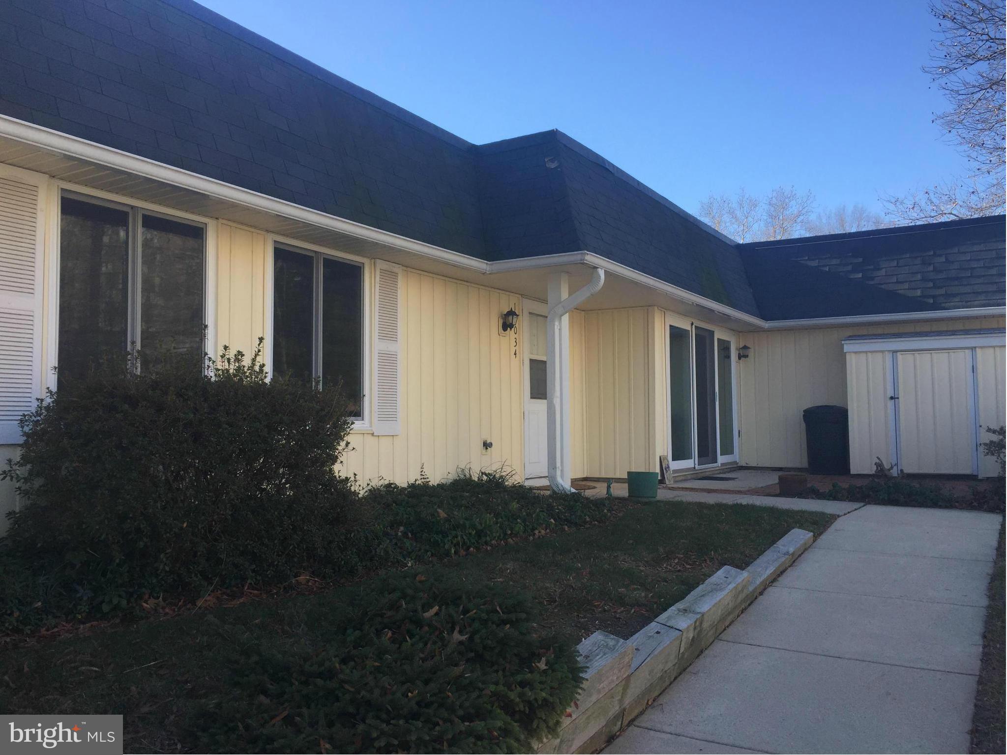 55+ PREMIER COMMUNITY, AFFORDABLE MUTUAL 12 PATIO HOME, 1194 SF, CUSTOM LEVEL ENTRANCE, FRESH PAINT & ALL NEW CARPET & VINYL, 3 BR/2 FB, KIT UPDATES INCL SIDE-BY-SIDE FRIDGE W ICE/WATER IN DOOR, SMOOTH-TOP STOVE, 3 CEILING FANS, BATH UPDATES, PATIO W SHED, NEW WINDOWS, ALL ELECTRIC HOME, MONTHLY FEE INCL HEATING, COOLING, WATER & BASIC CABLE TV, RESERVED PARKING SPACE. GOLF, TENNIS, FITNESS CTR.
