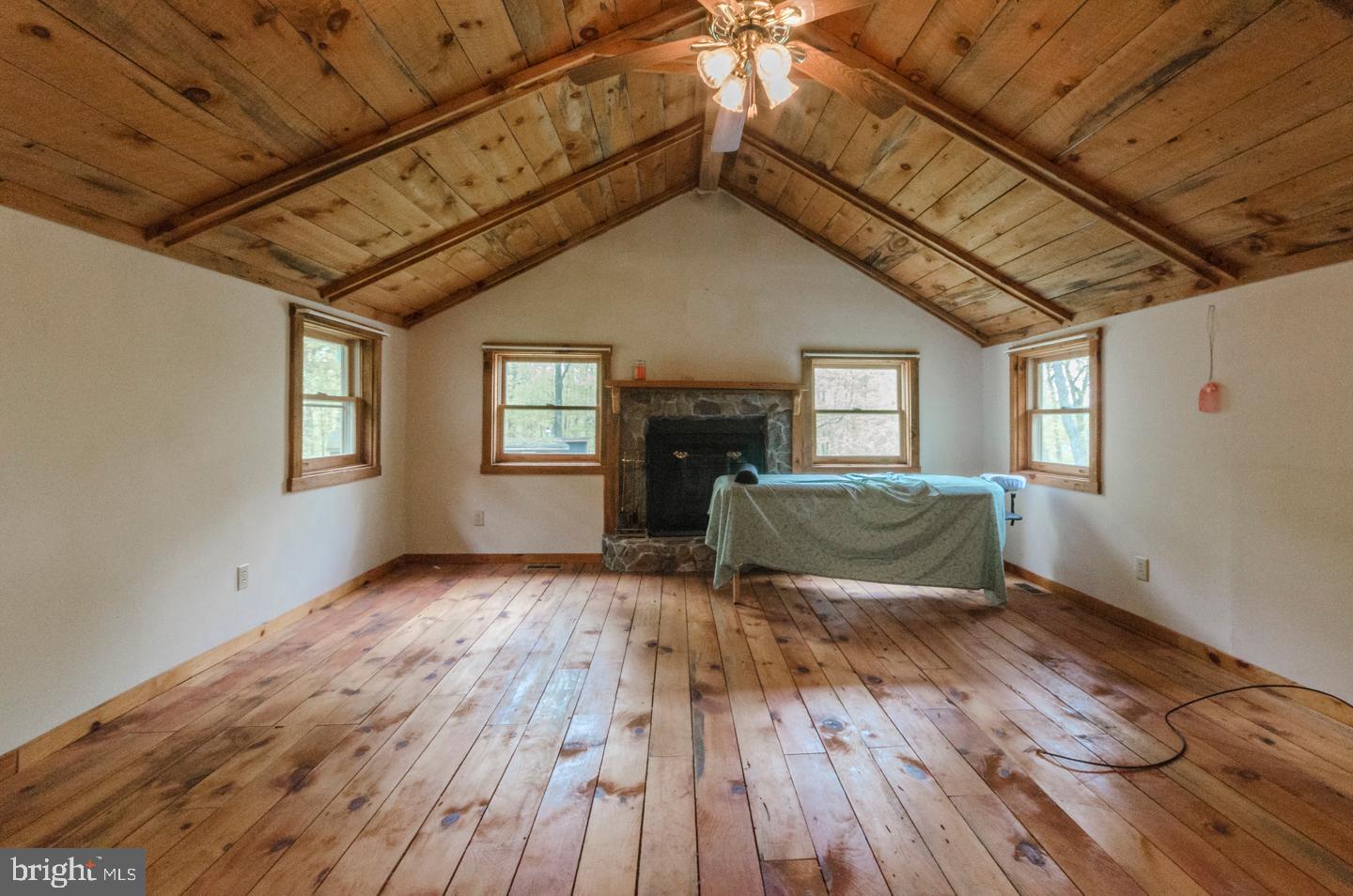 VALLEY HIGH TIMBER FARMS - Residential