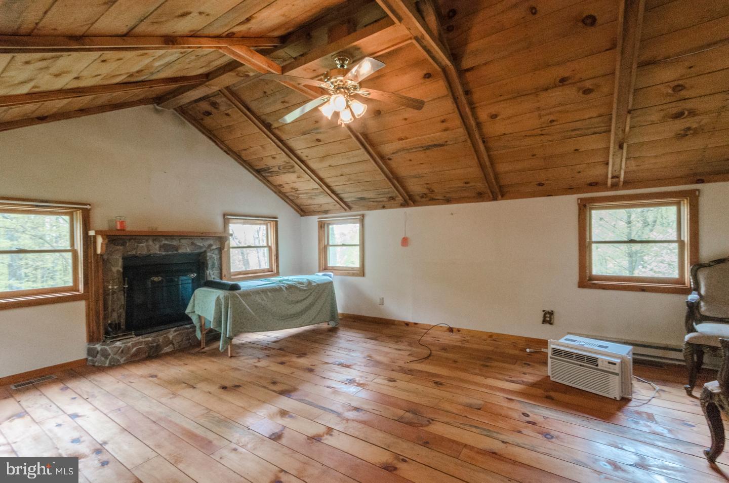 VALLEY HIGH TIMBER FARMS - Residential