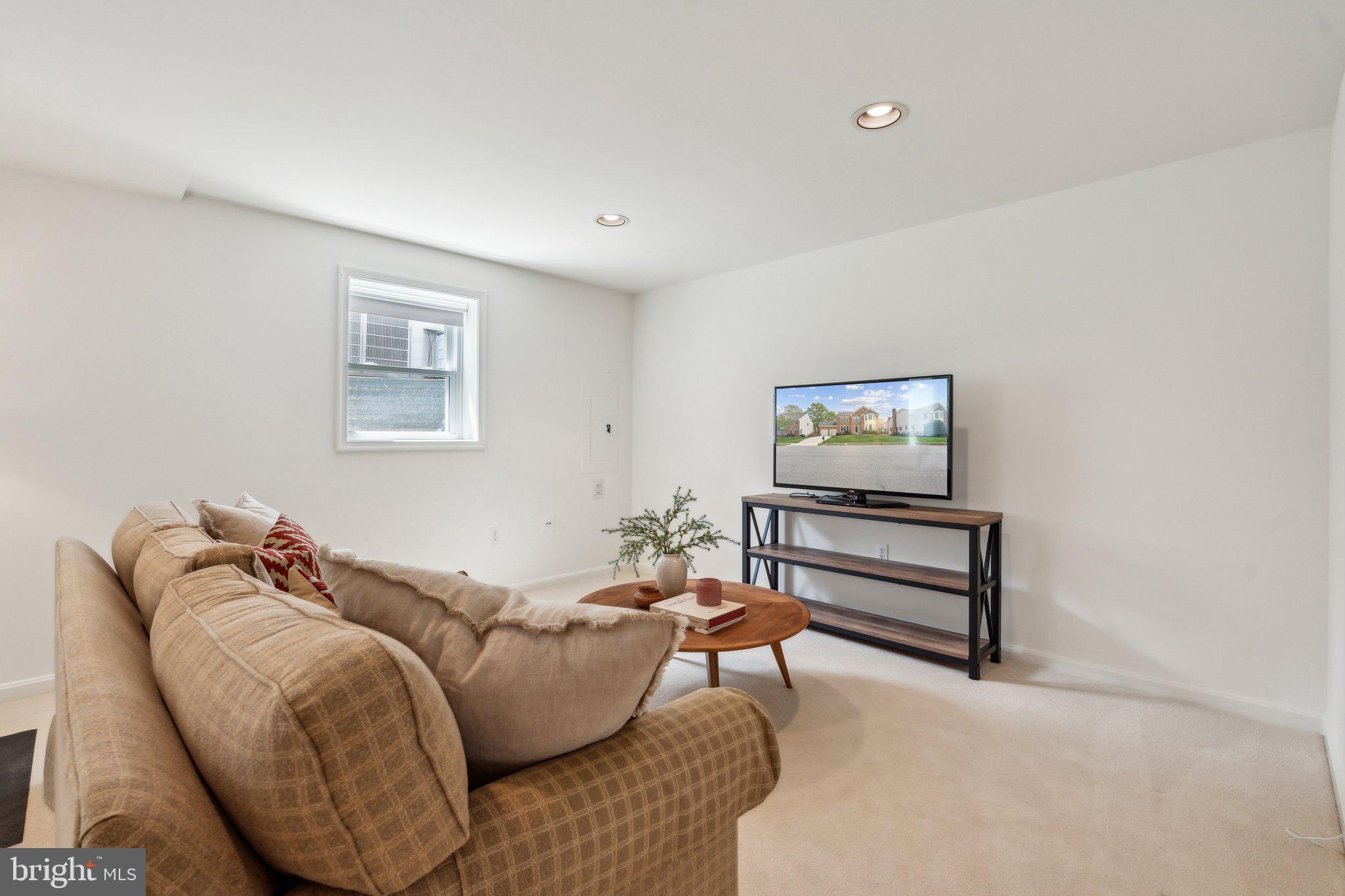 SYCAMORE RIDGE - Residential