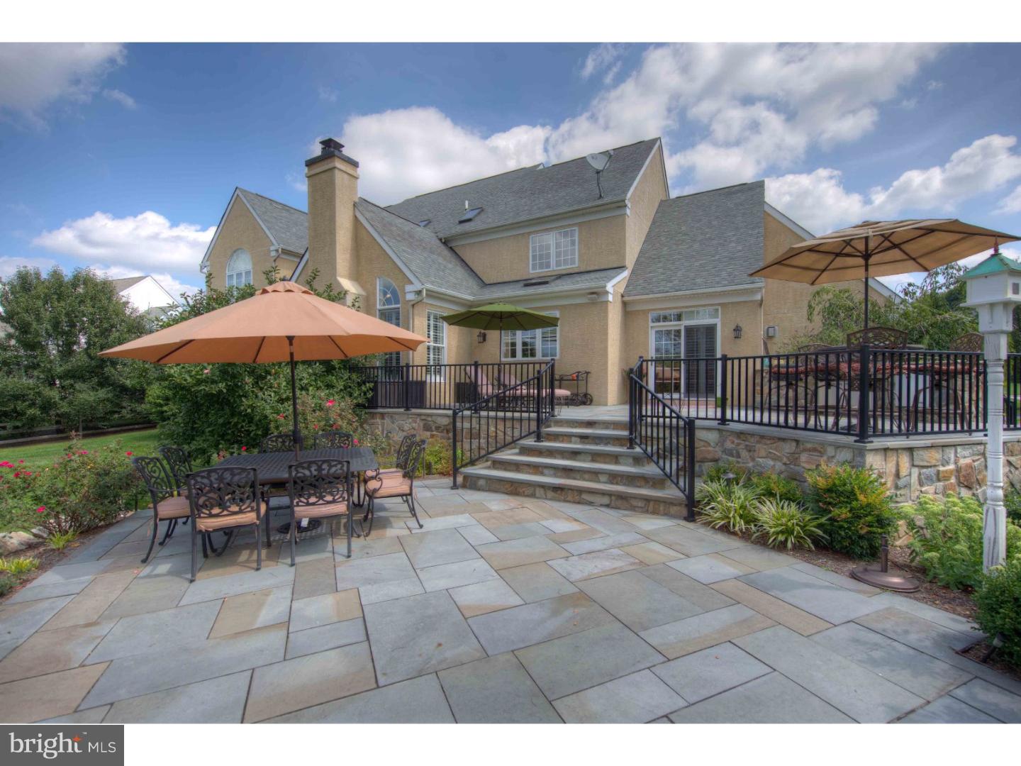 ROSSMORE - Residential