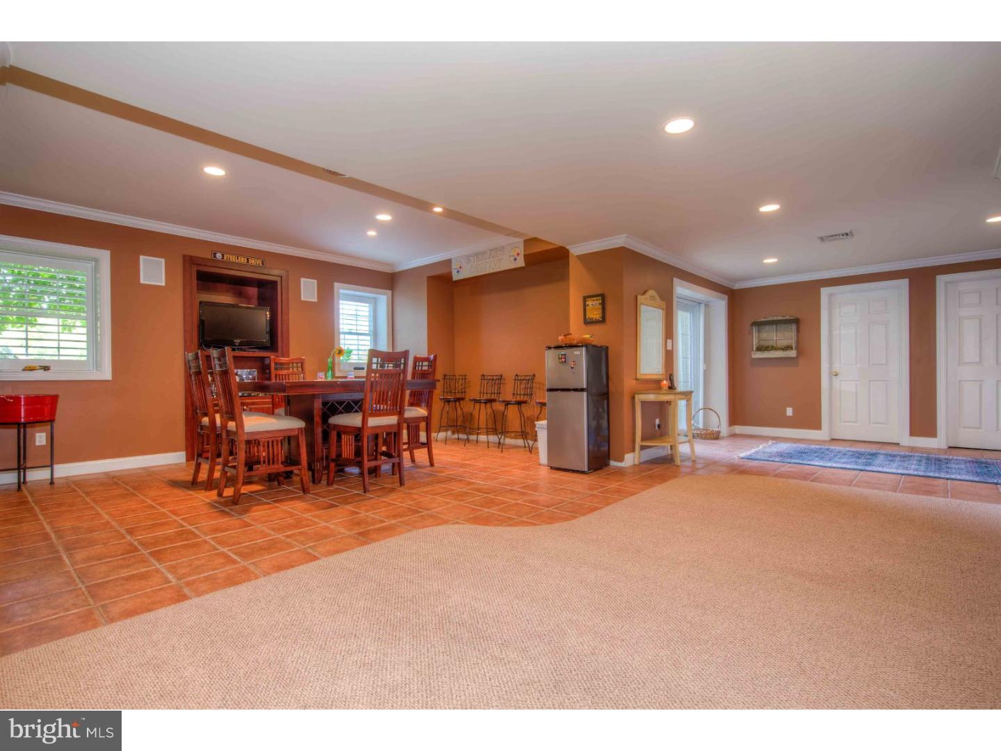 ROSSMORE - Residential