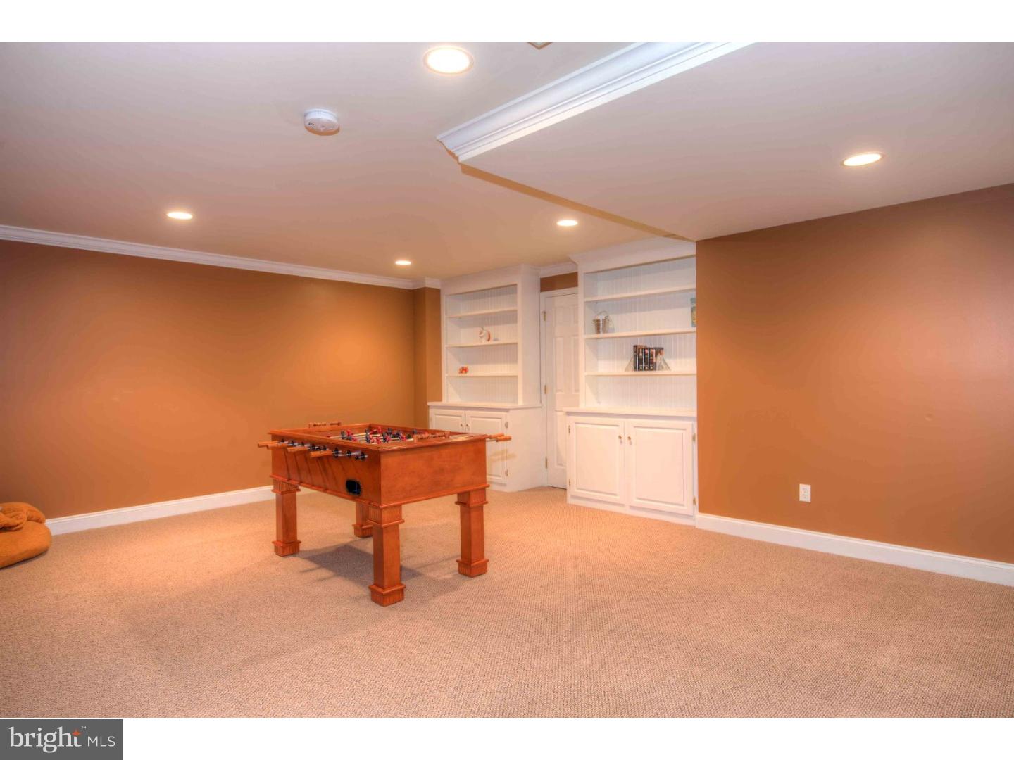 ROSSMORE - Residential