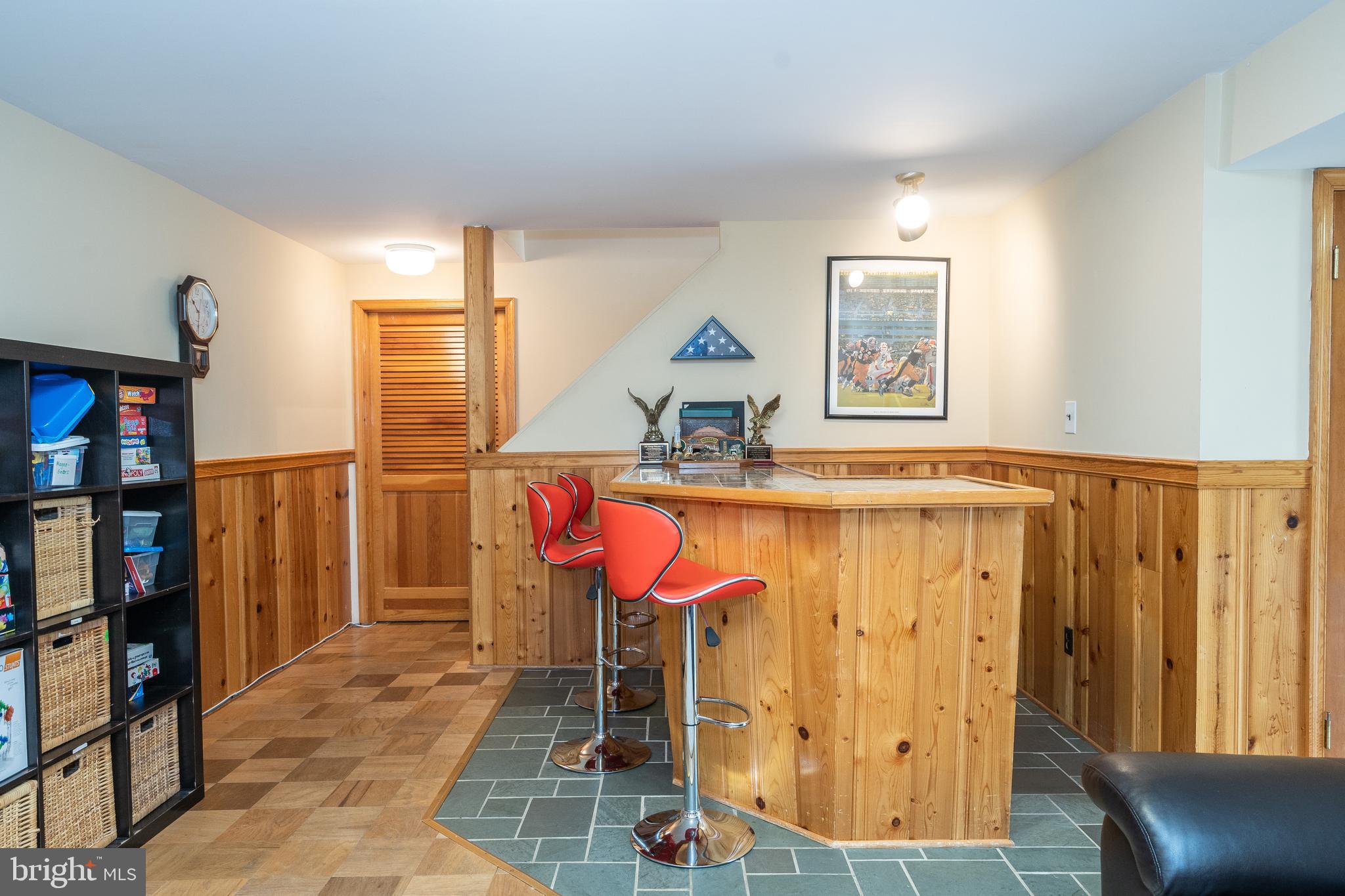 WILTON KNOLL - Residential