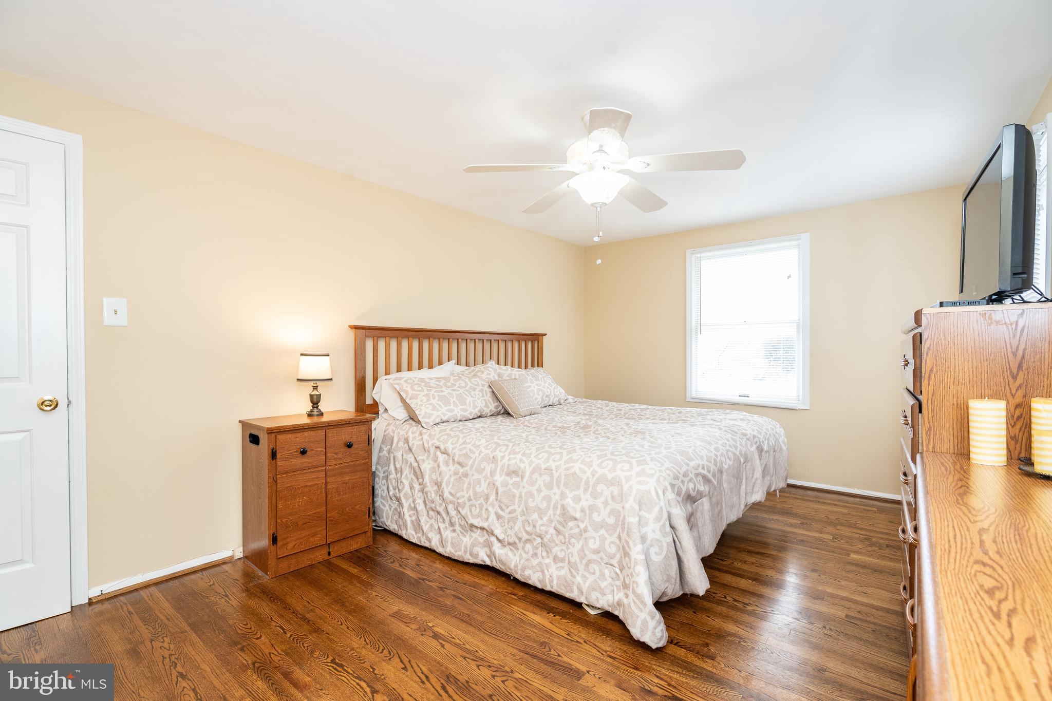 WILTON KNOLL - Residential