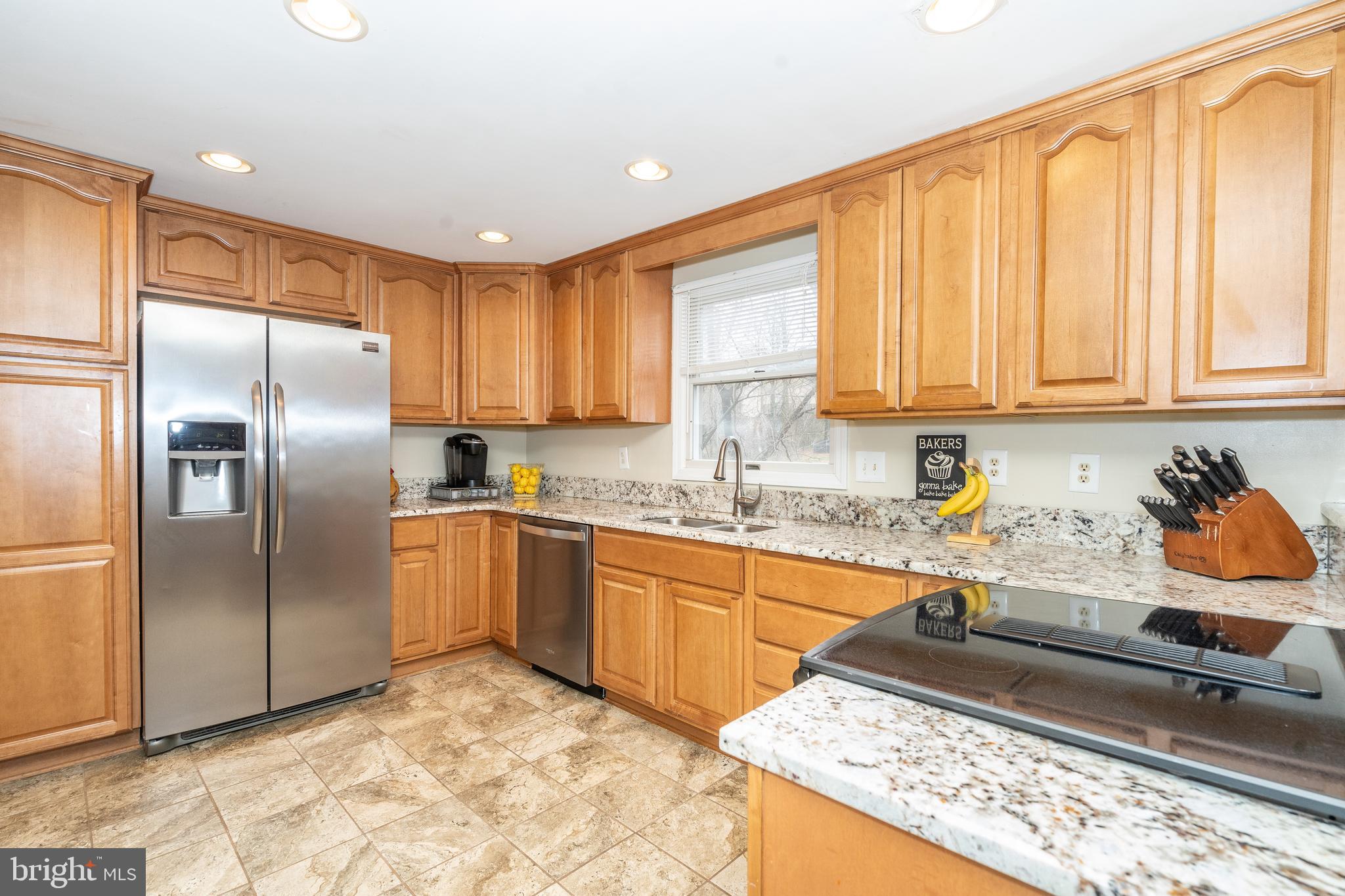 WILTON KNOLL - Residential