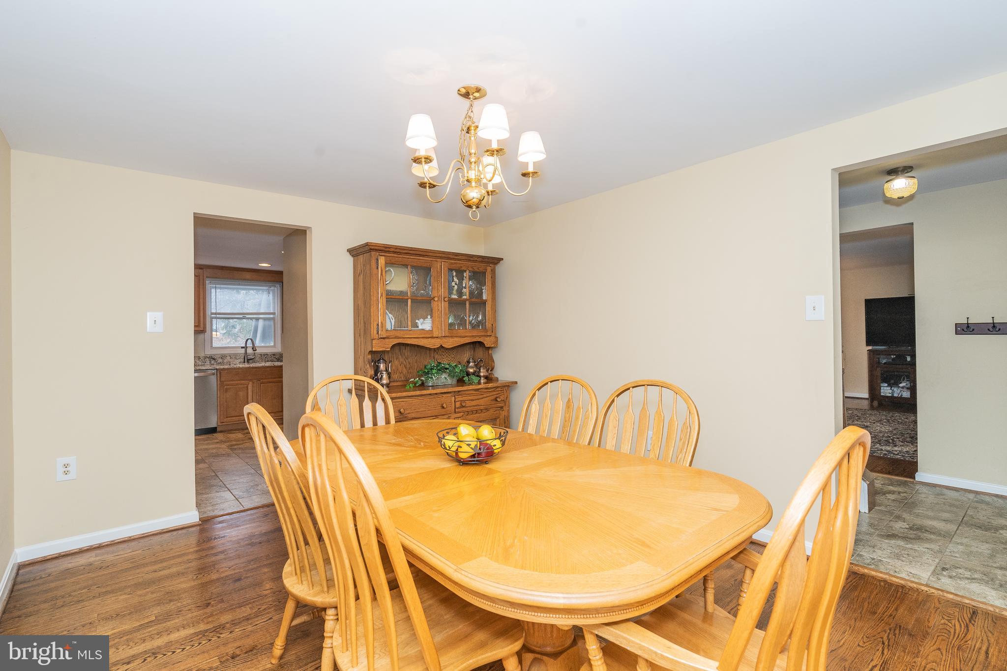 WILTON KNOLL - Residential