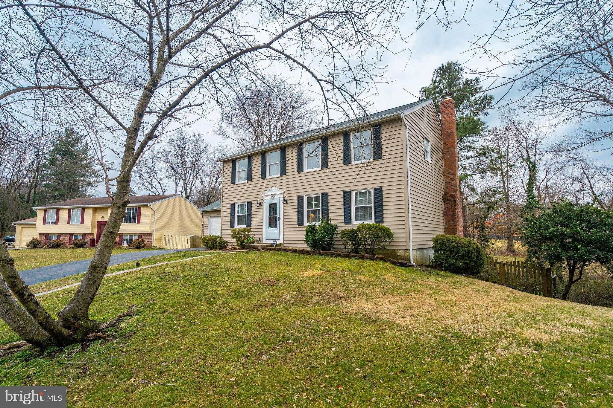 WILTON KNOLL - Residential