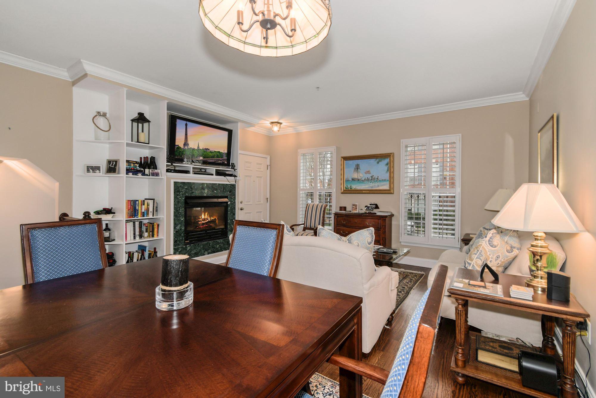 OLD TOWN GREENS - Residential