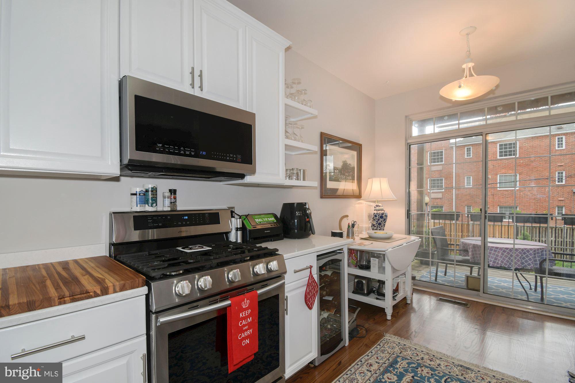 OLD TOWN GREENS - Residential