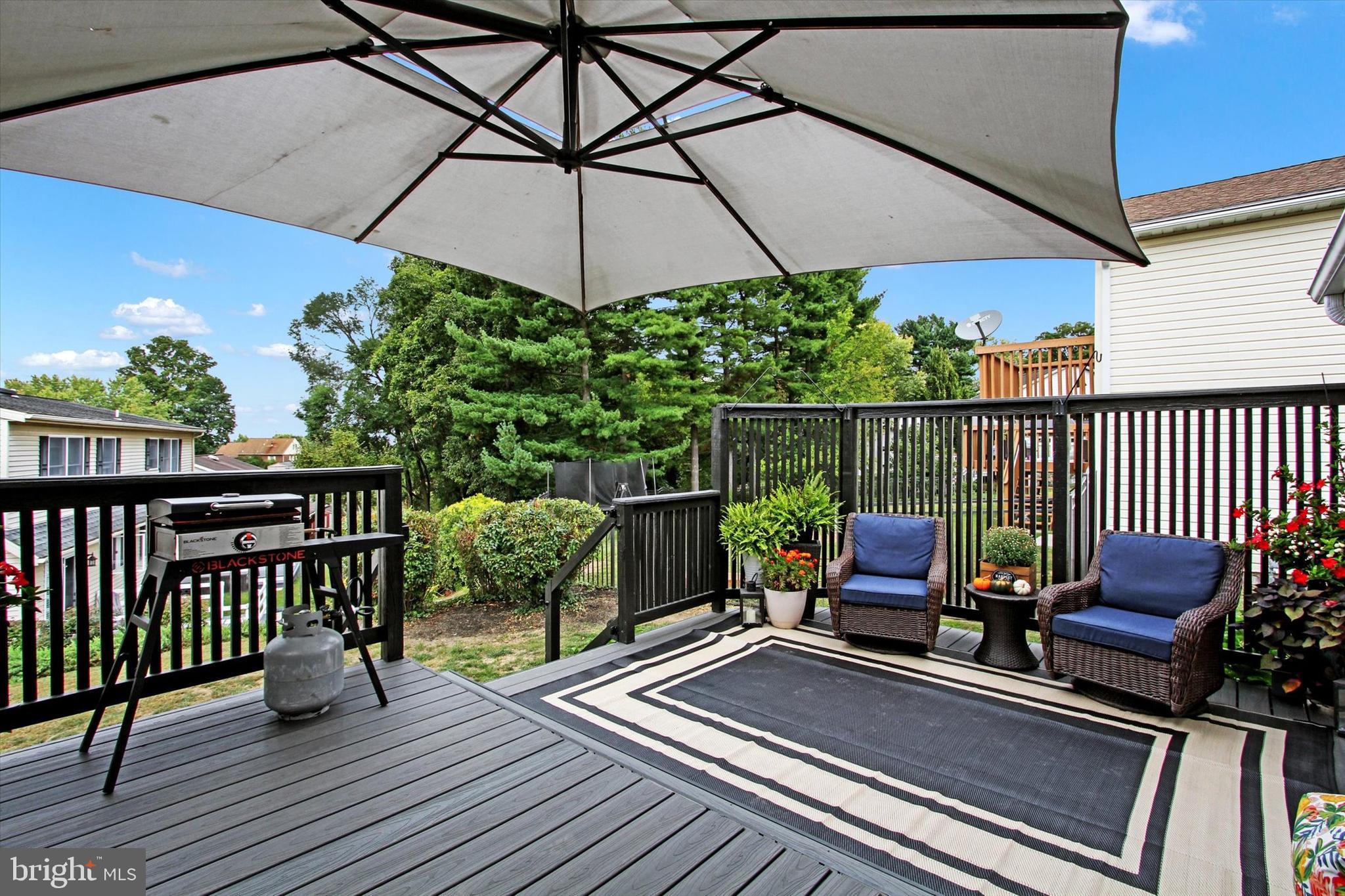 HALL ESTATES - Residential