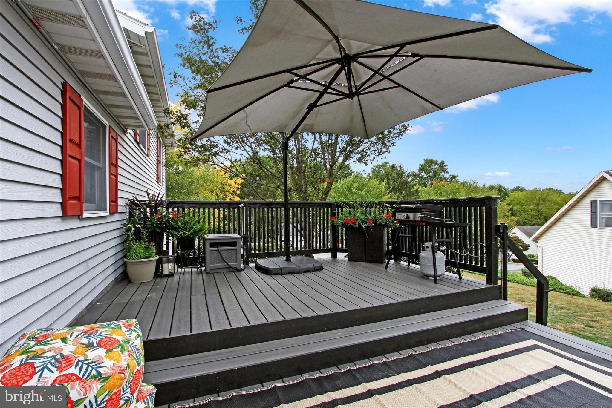 HALL ESTATES - Residential