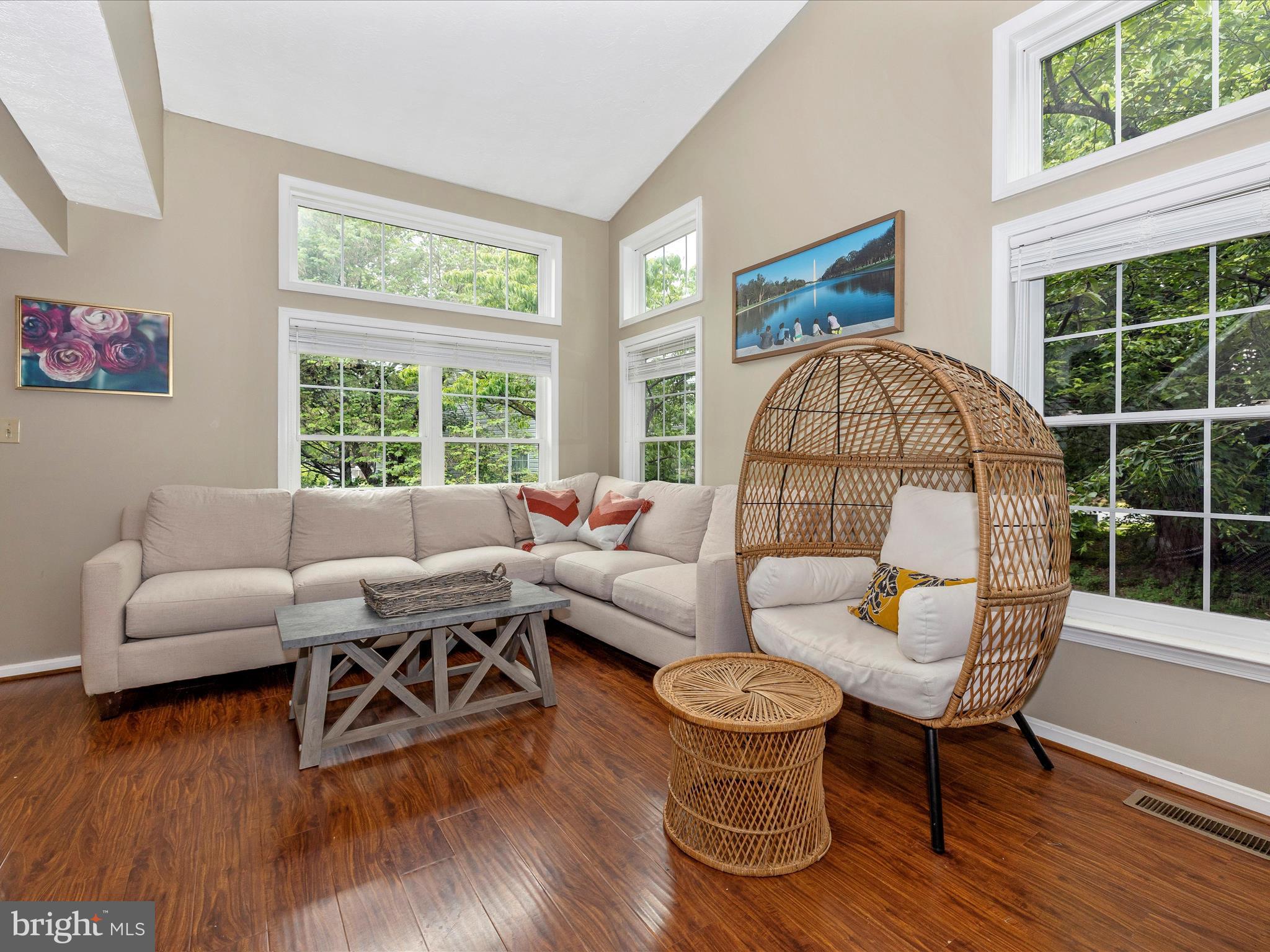 OLD FARM STATION - Residential