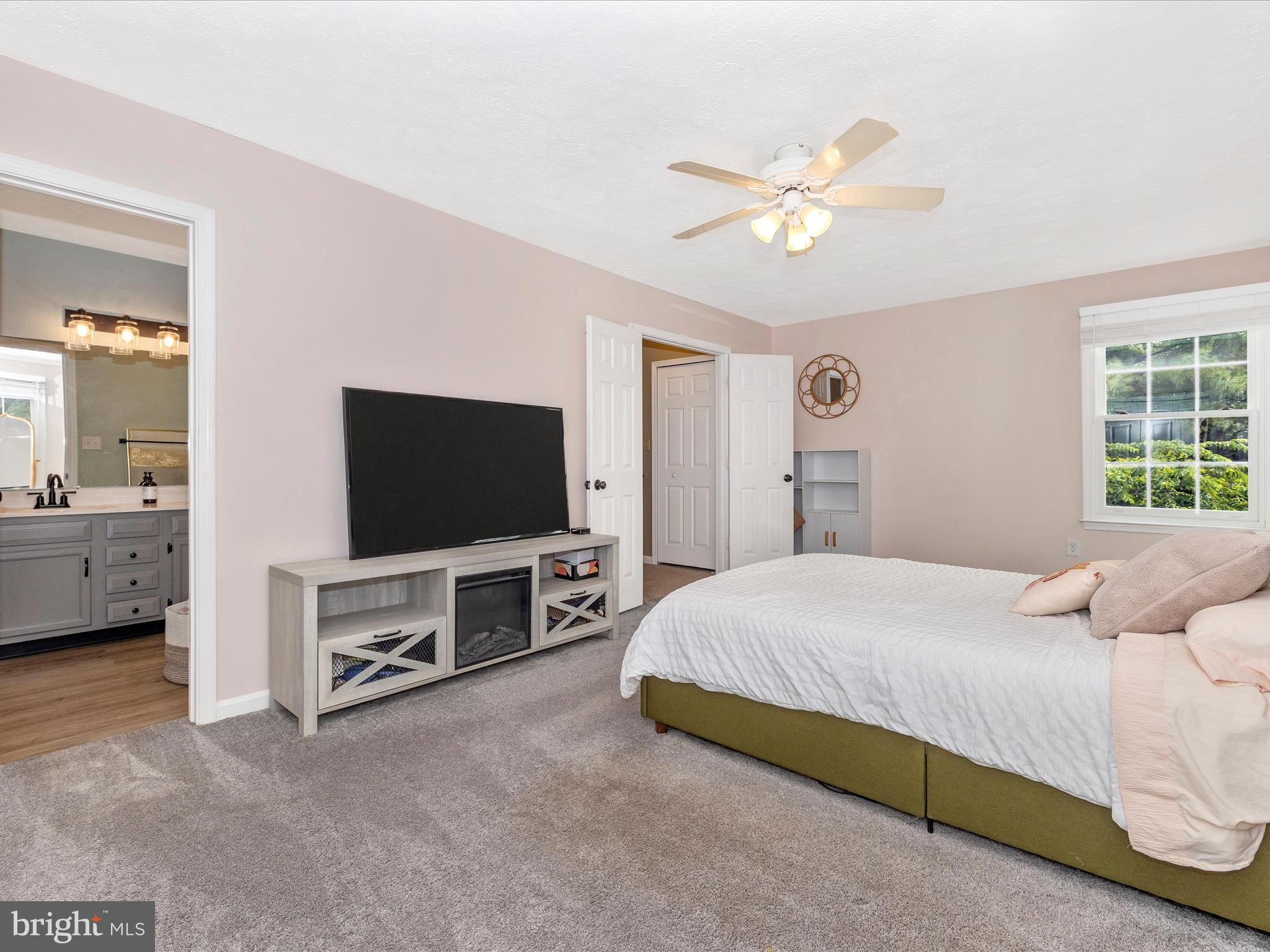 OLD FARM STATION - Residential