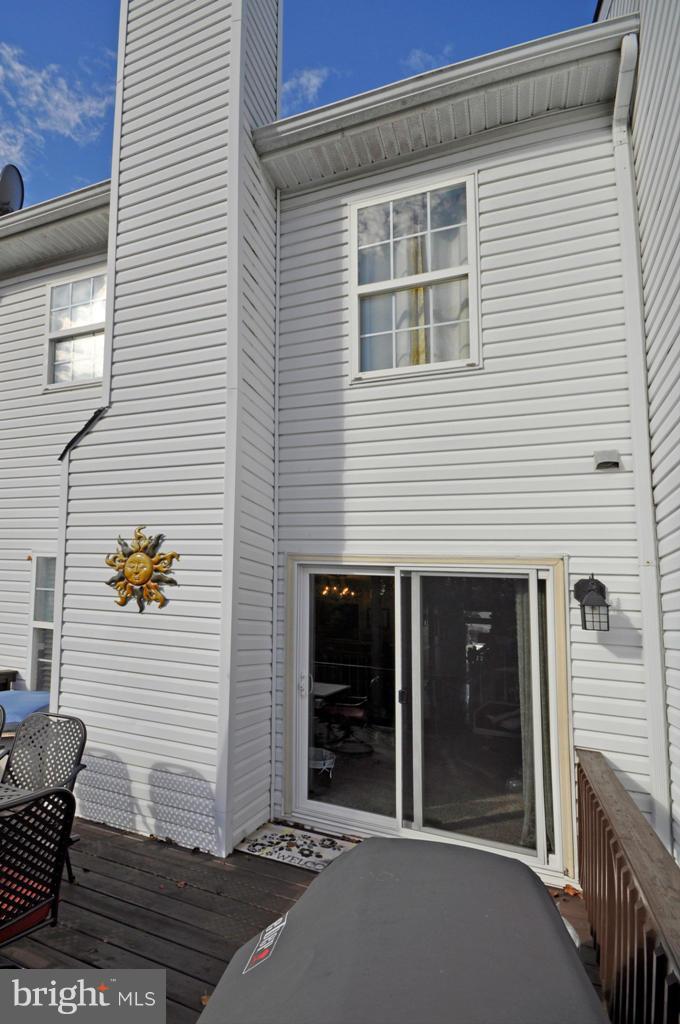 COURTS AT STAFFORD - Residential