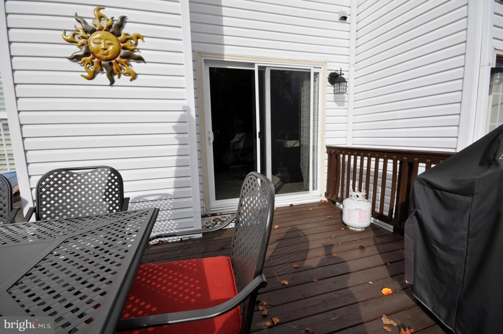 COURTS AT STAFFORD - Residential