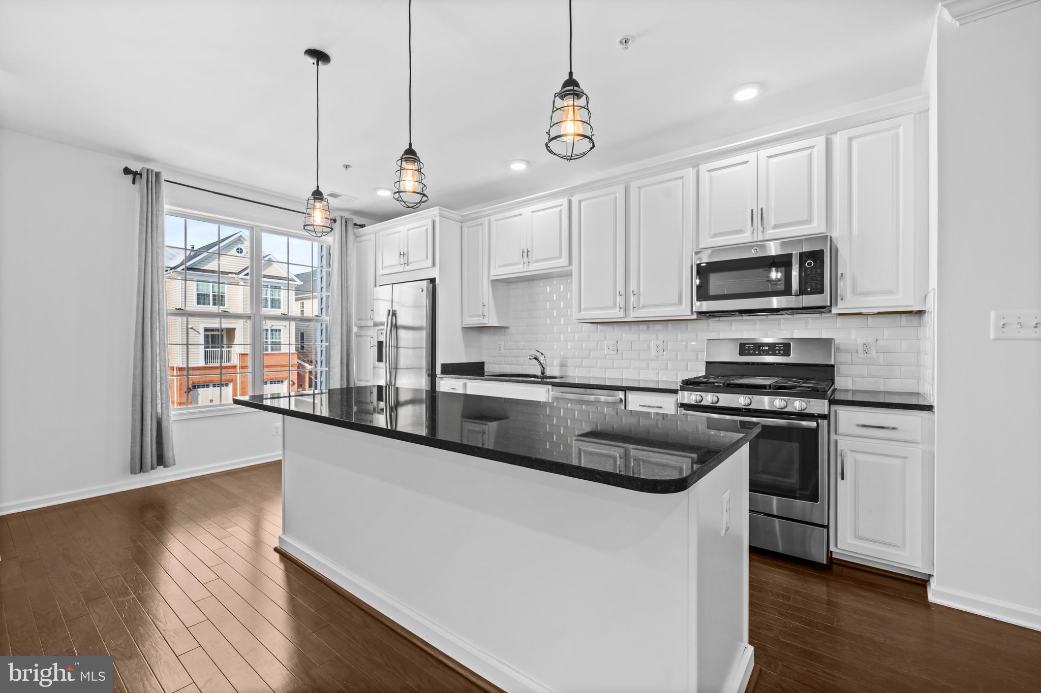 RIDGES AT LOUDOUN VALLEY - Residential