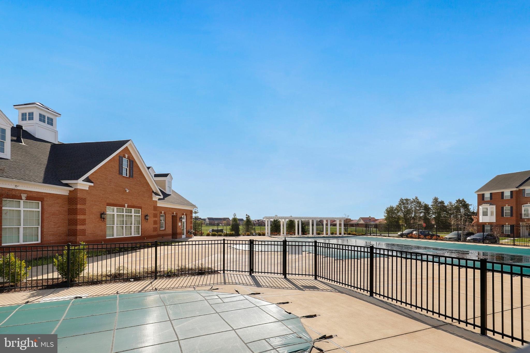 RIDGES AT LOUDOUN VALLEY - Residential