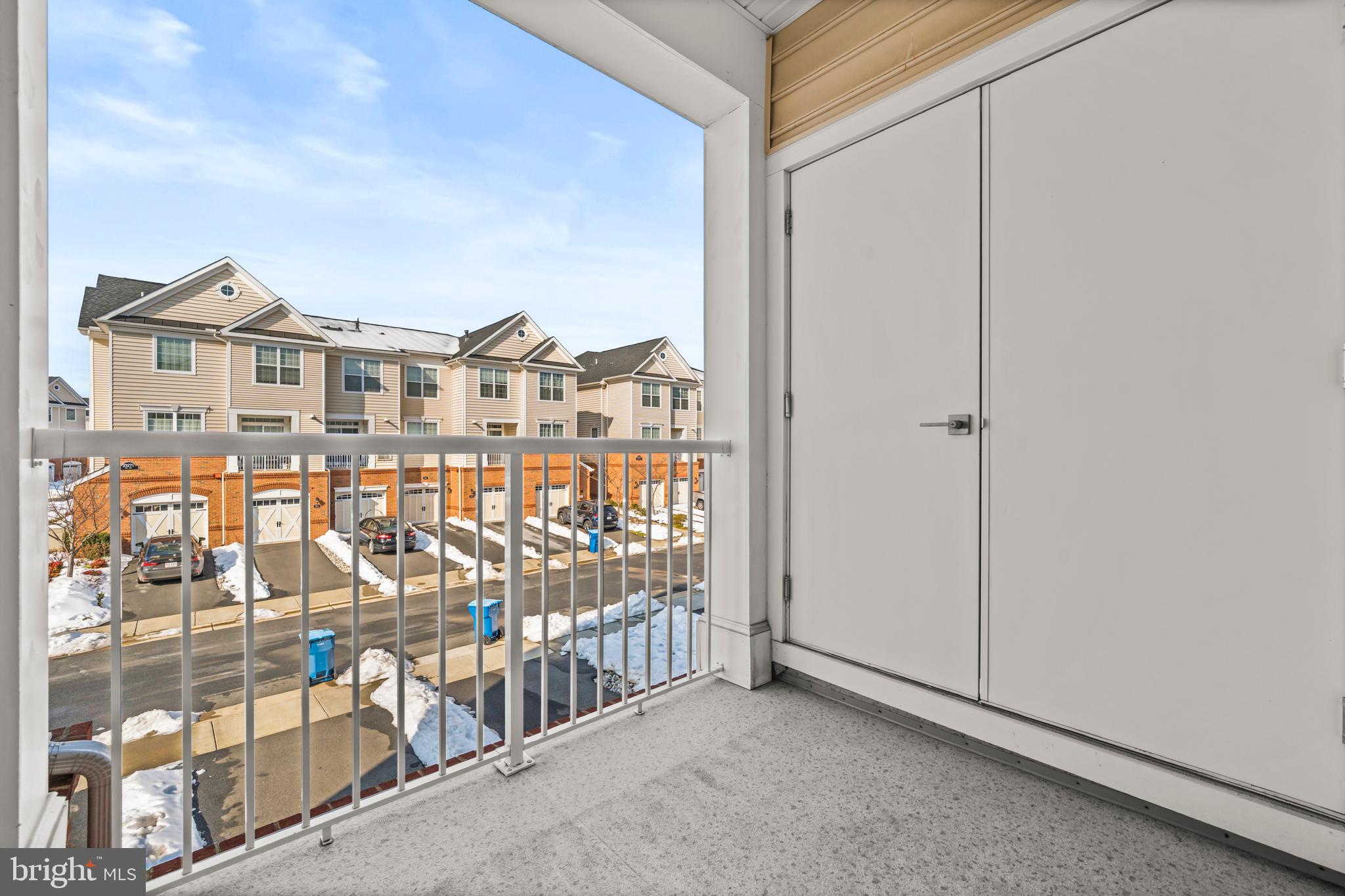 RIDGES AT LOUDOUN VALLEY - Residential