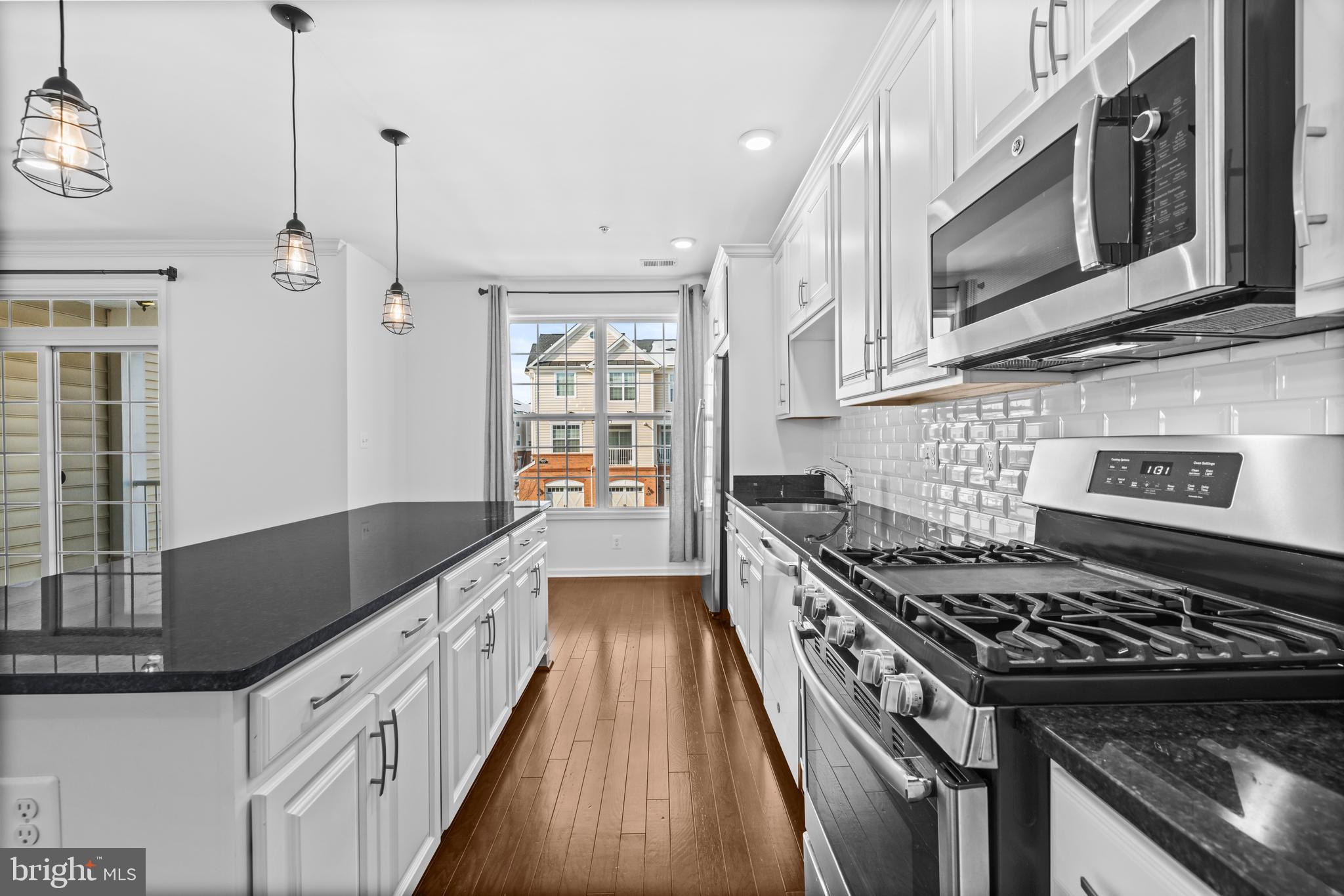 RIDGES AT LOUDOUN VALLEY - Residential