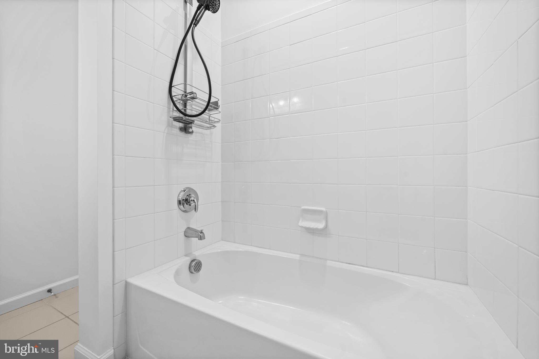 RIDGES AT LOUDOUN VALLEY - Residential