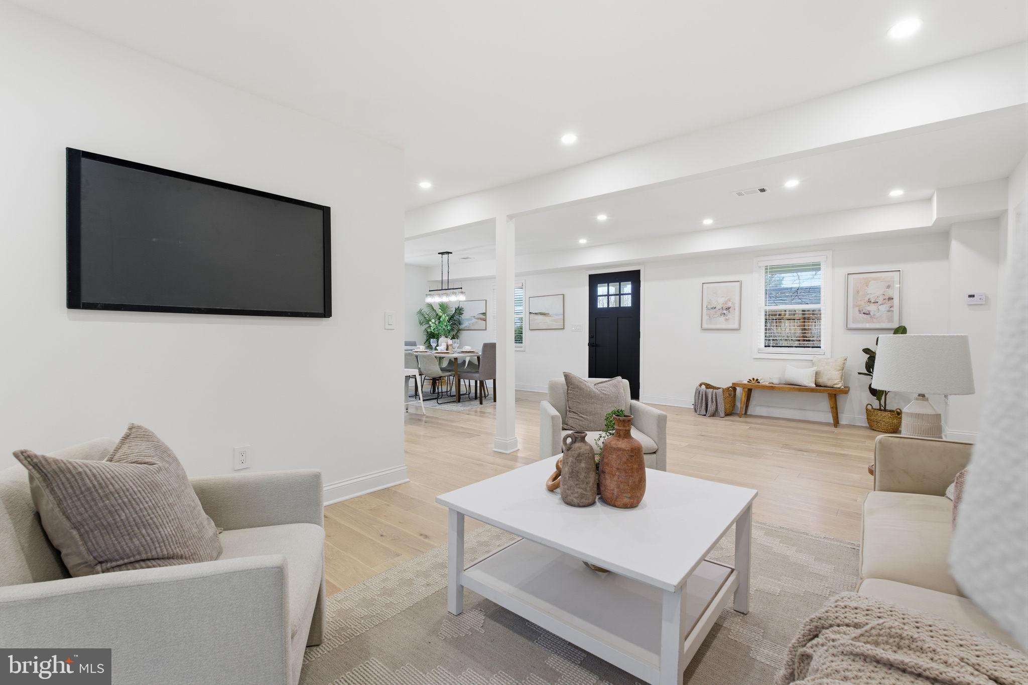 PHOENIX - Residential