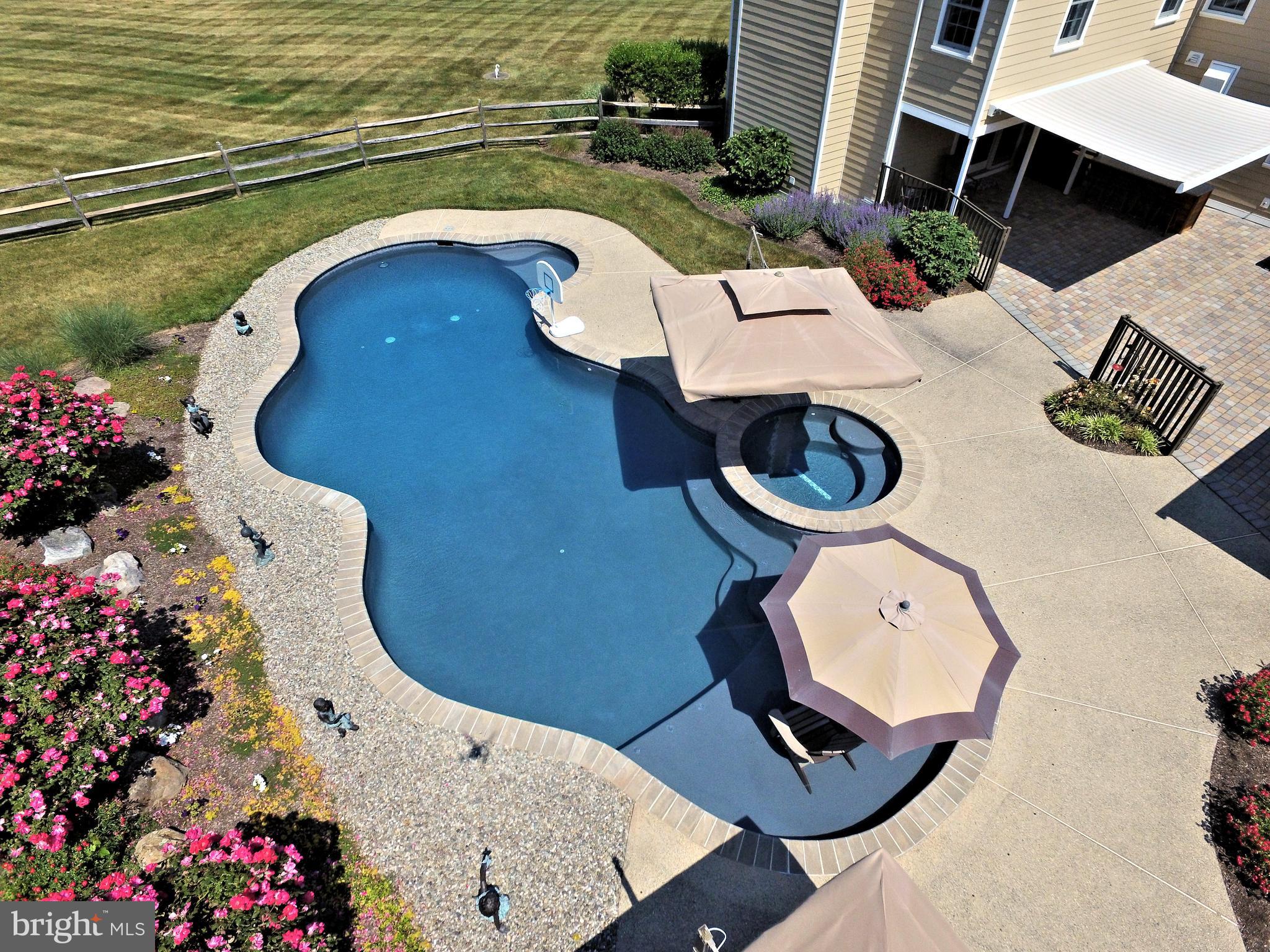 SYCAMORE FARM - Residential