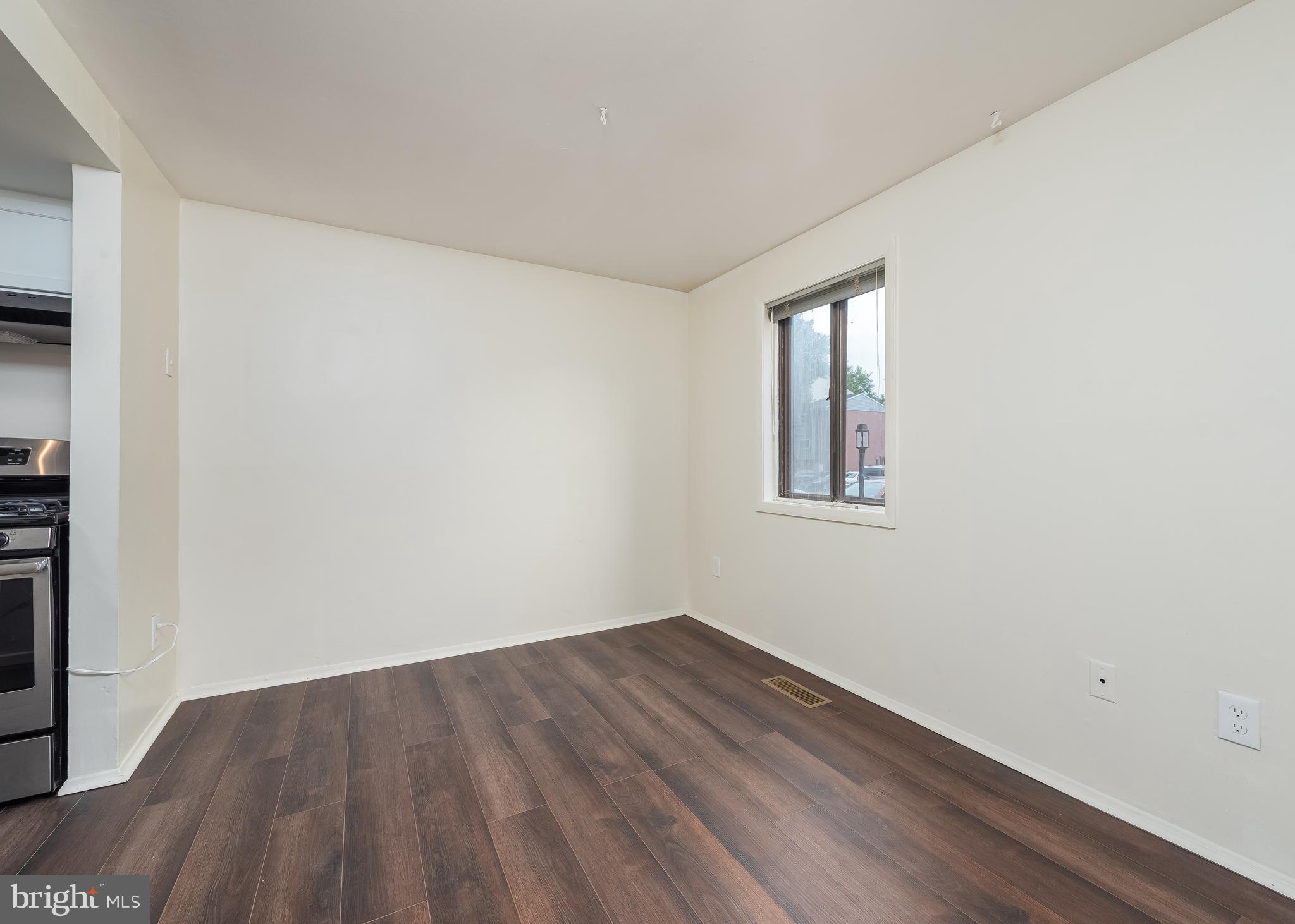 STEVENS FOREST - Residential Lease