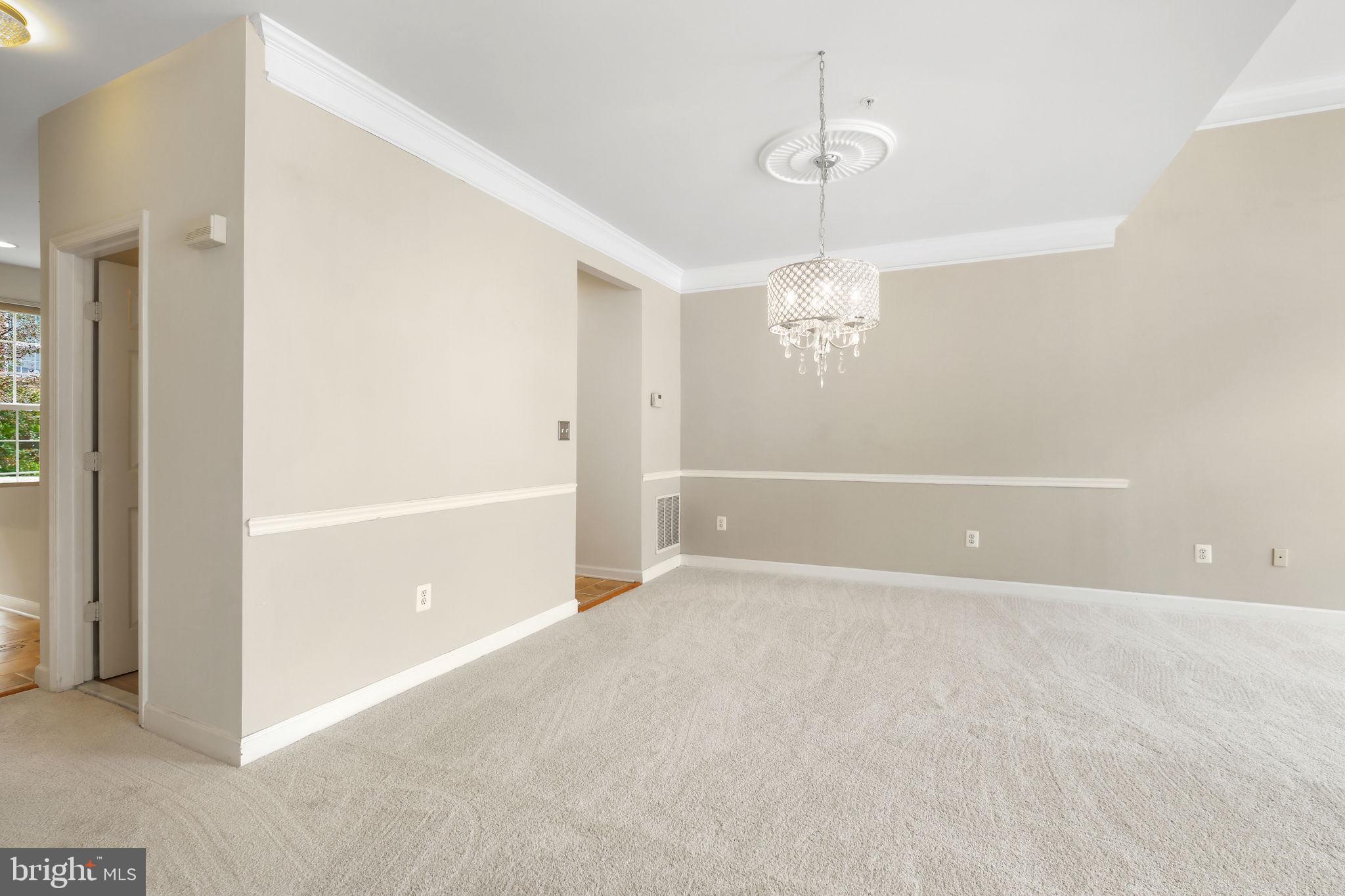 LAKELANDS - Residential