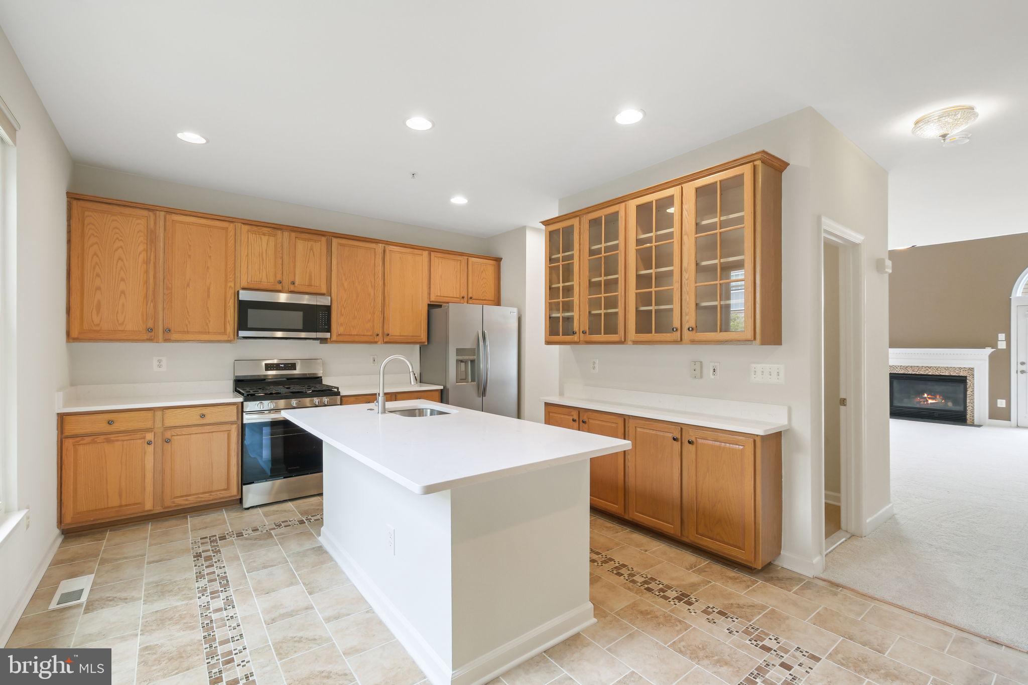 LAKELANDS - Residential