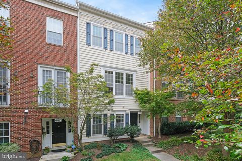 449 LEANING OAK STREET GAITHERSBURG MD 20878
