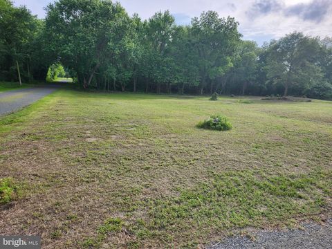 2678 BANK ROAD NANTICOKE MD 21840