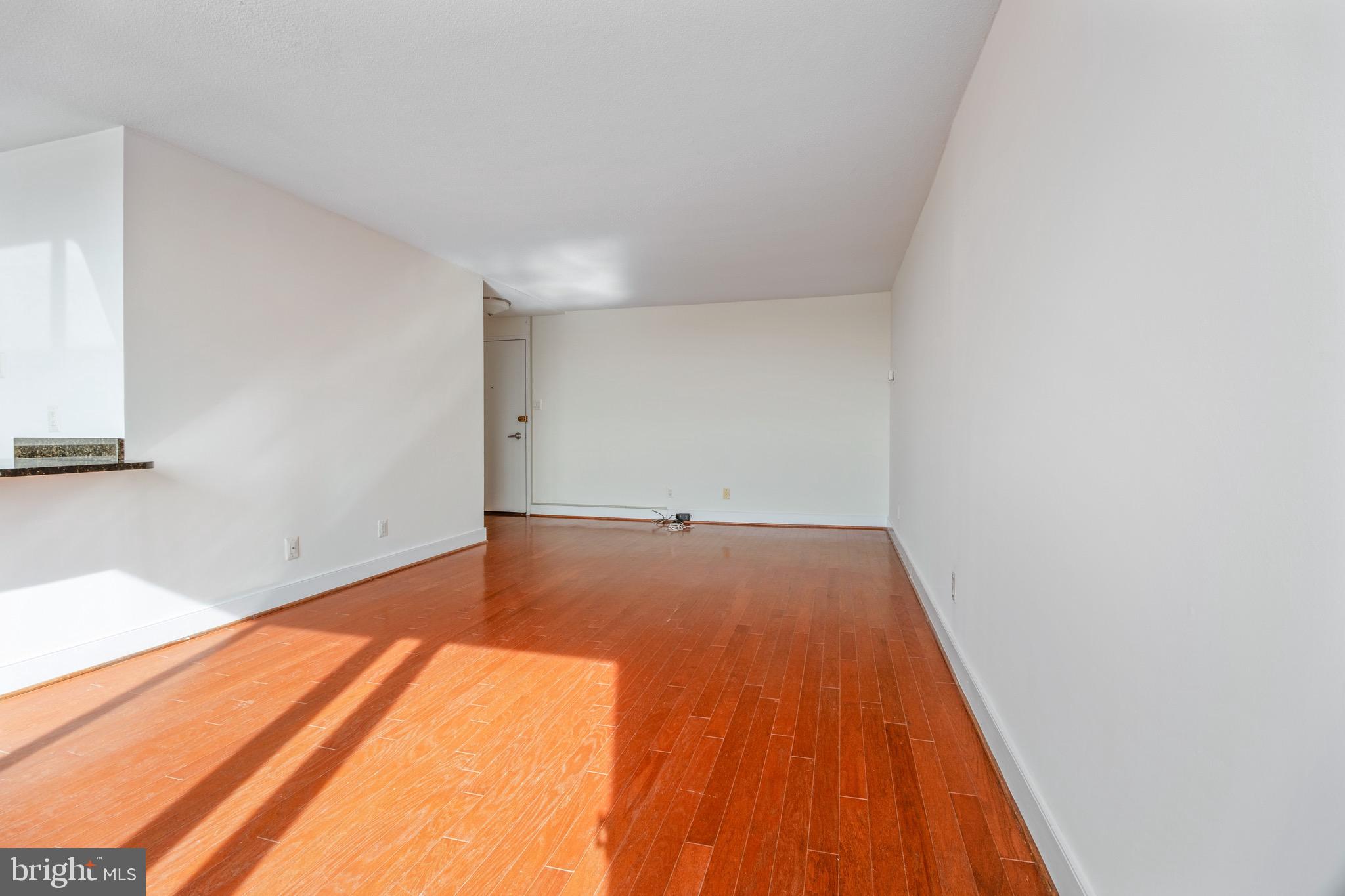 1220 BLAIR MILL ROAD 801