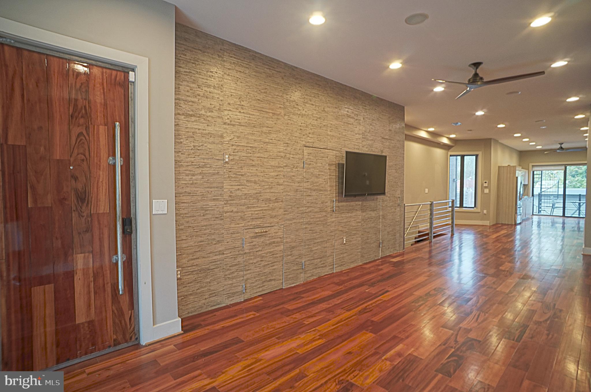 2419 1ST STREET NW 1