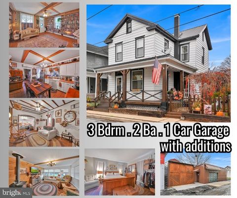 13 E MAPLE AVENUE MYERSTOWN PA 17067