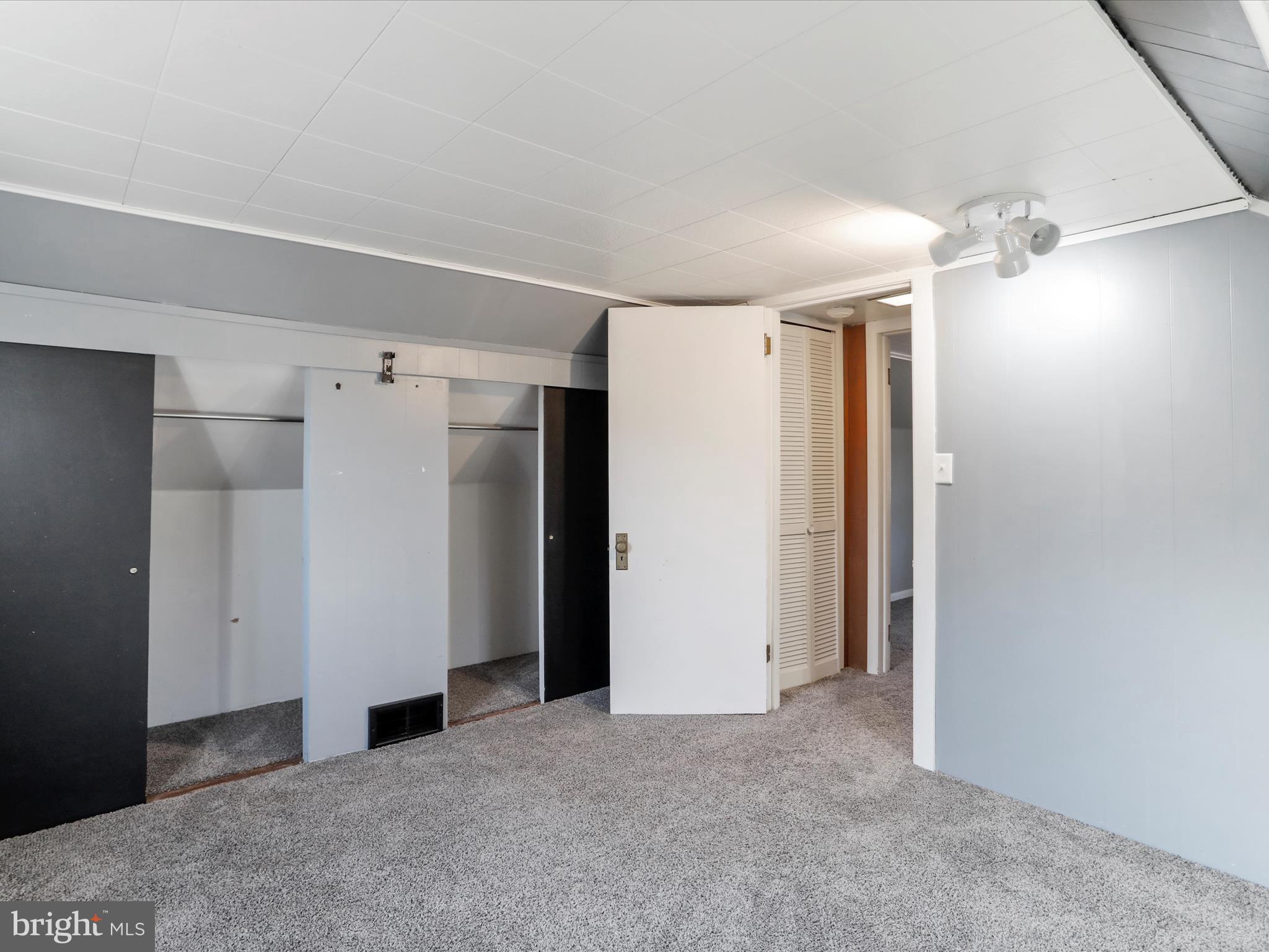 BOWLING GREEN - Residential