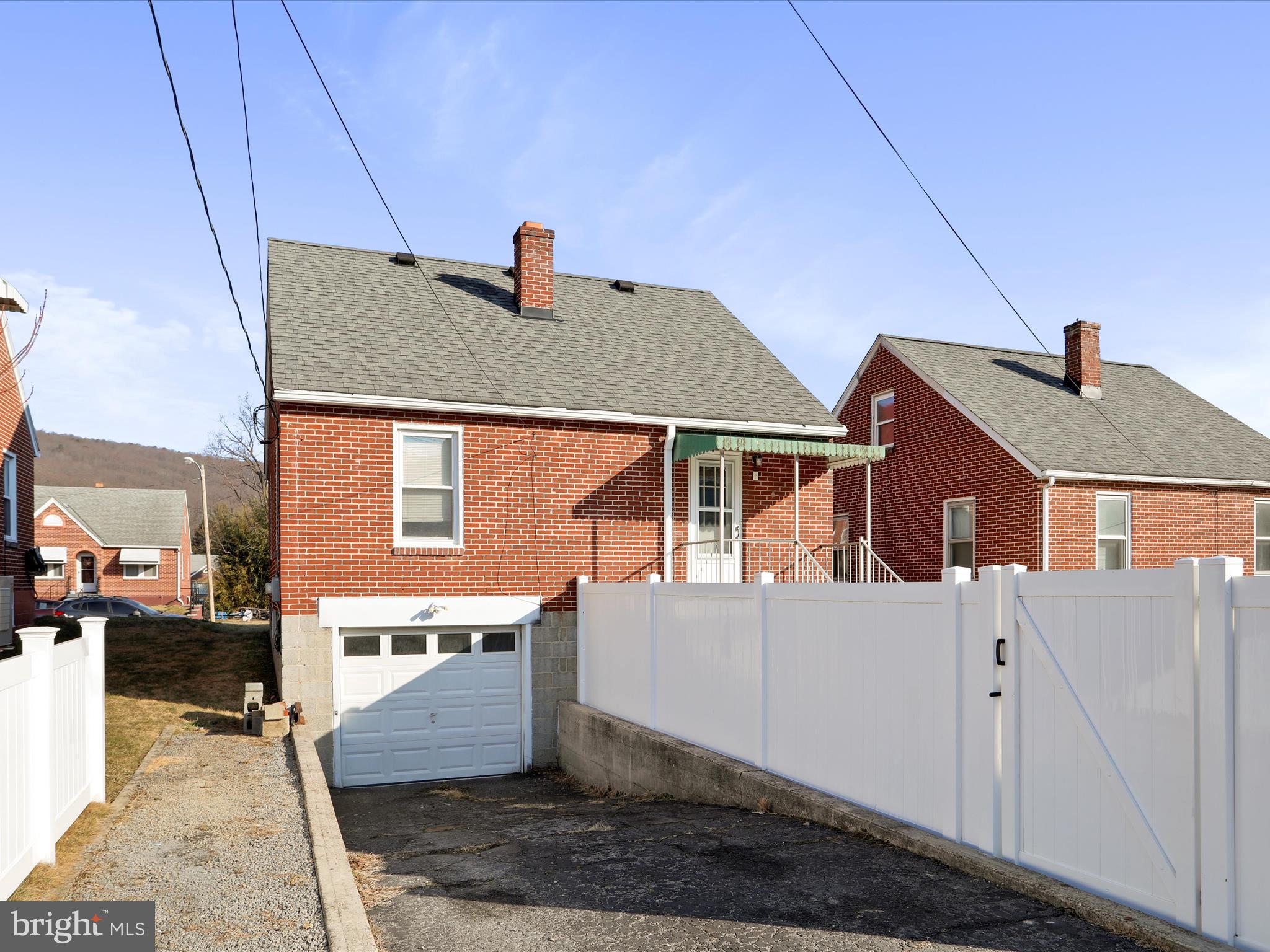 BOWLING GREEN - Residential