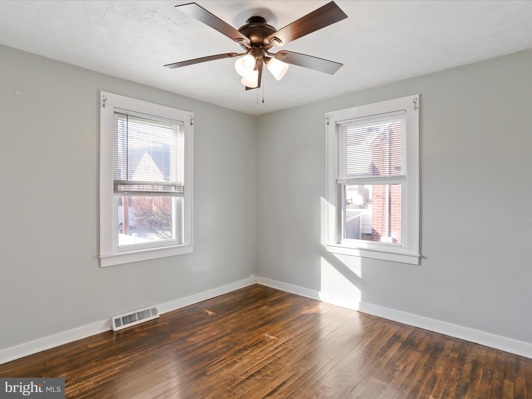 BOWLING GREEN - Residential