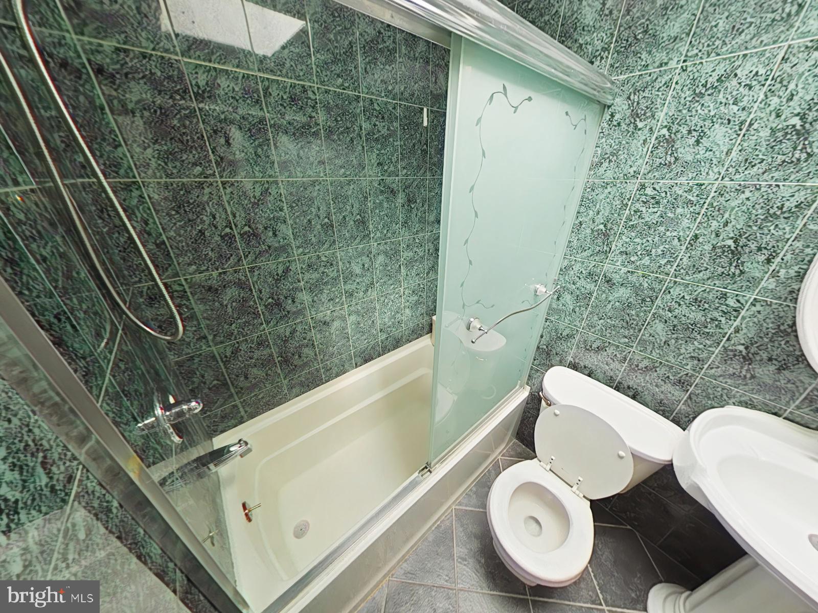 NEW HAMPSHIRE - Residential