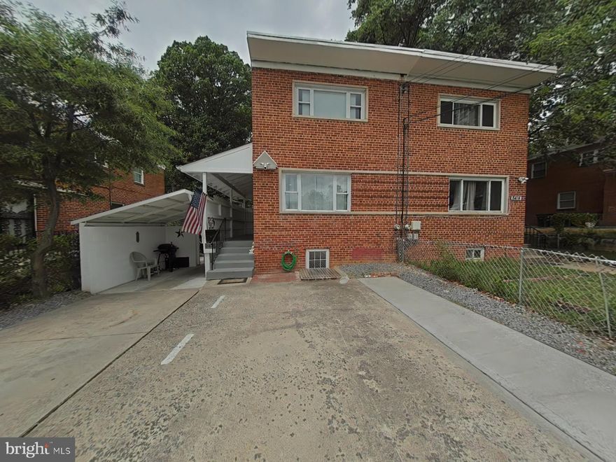 Calling all Investors!!  Fabulous Home and or Investment,  walk to future Purple line Stop, close to shopping and public Transportation.
 6 bedrooms in total with 3 full baths. 
 Lots of parking and private Yard.