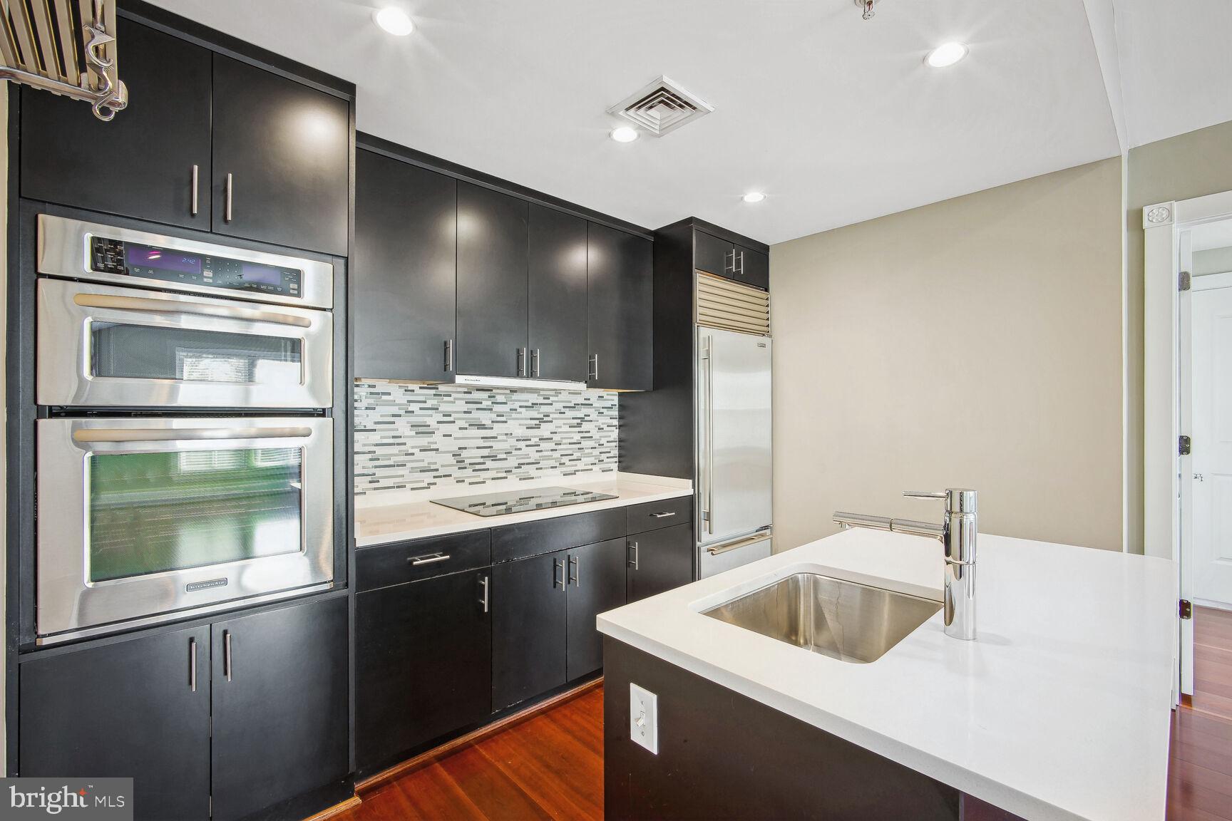 NORTH WASHINGTON ST COND - Residential Lease