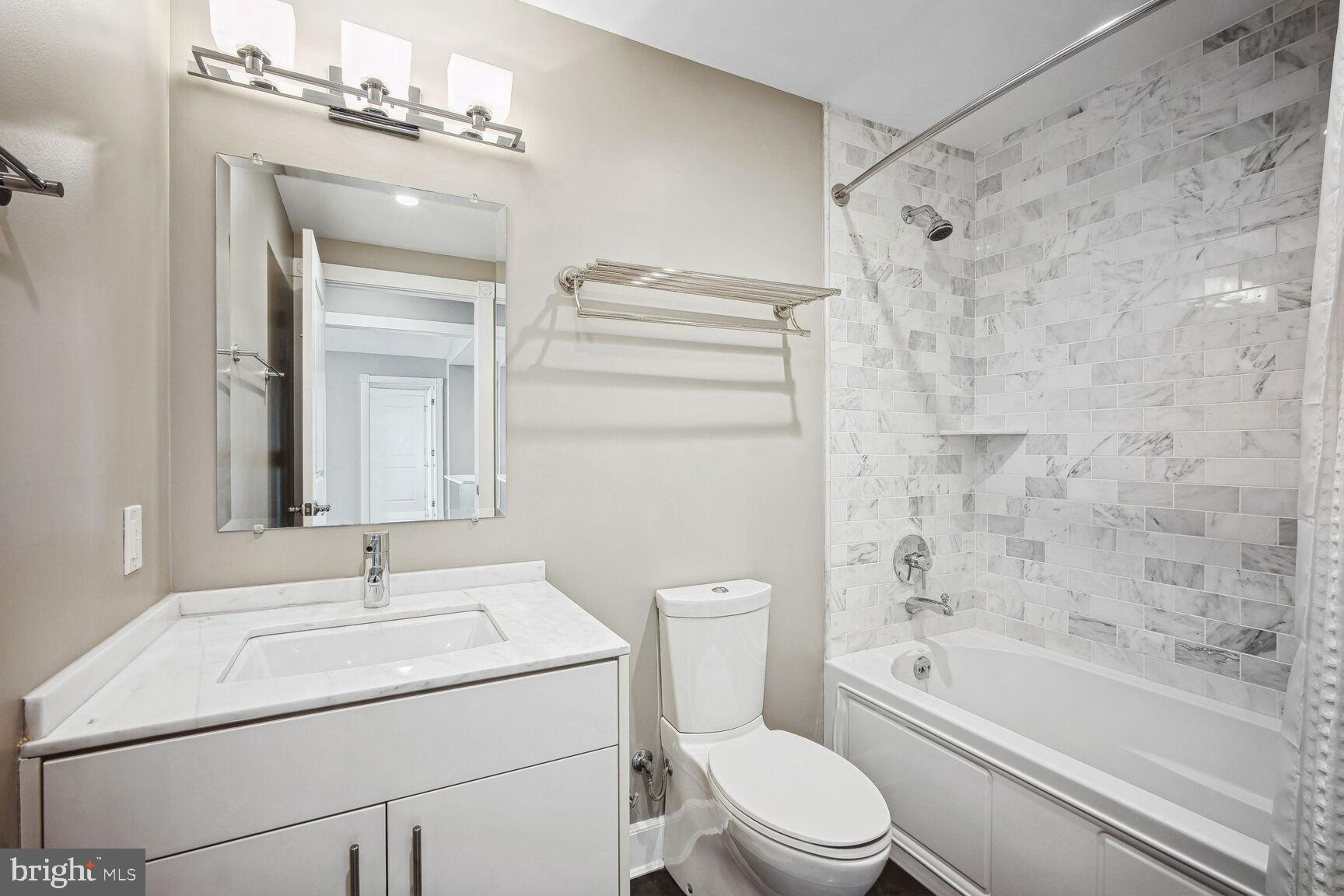 NORTH WASHINGTON ST COND - Residential Lease