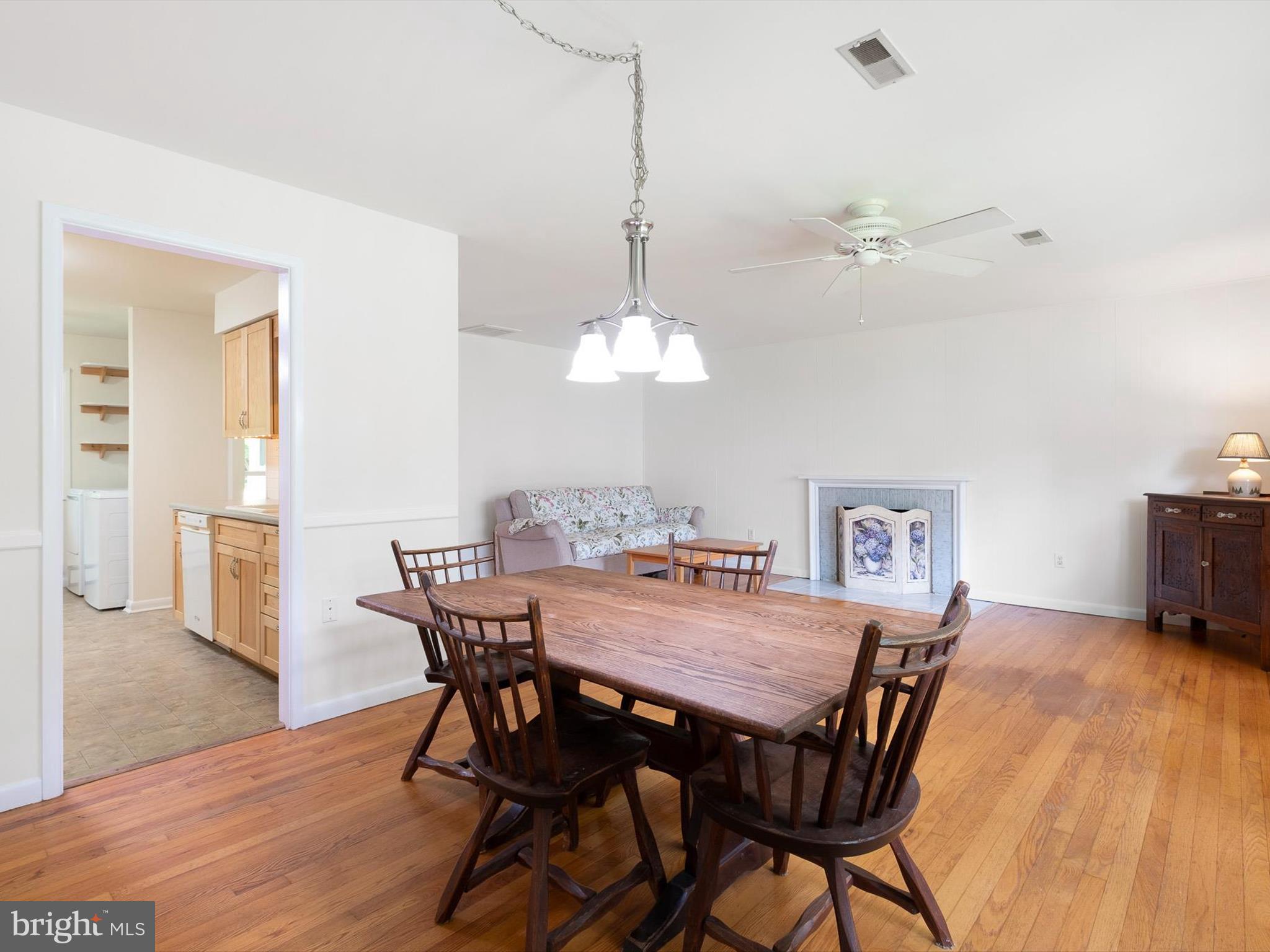 207 SUNSET ROAD
