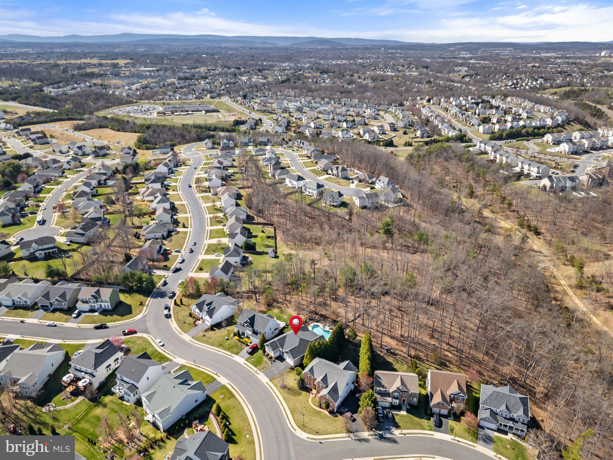 TWIN LAKES OVERLOOK - Residential
