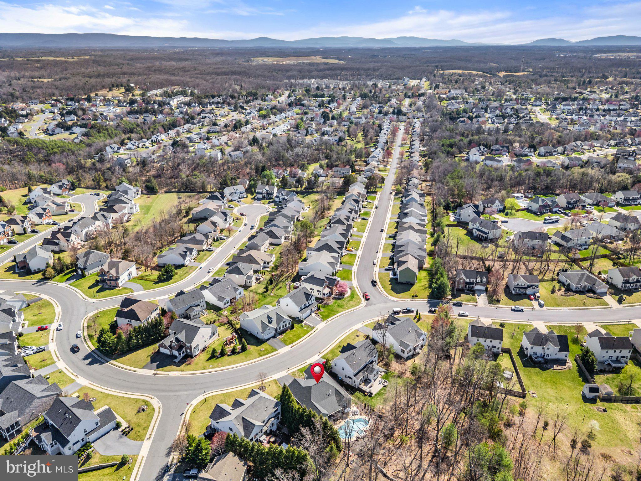 TWIN LAKES OVERLOOK - Residential