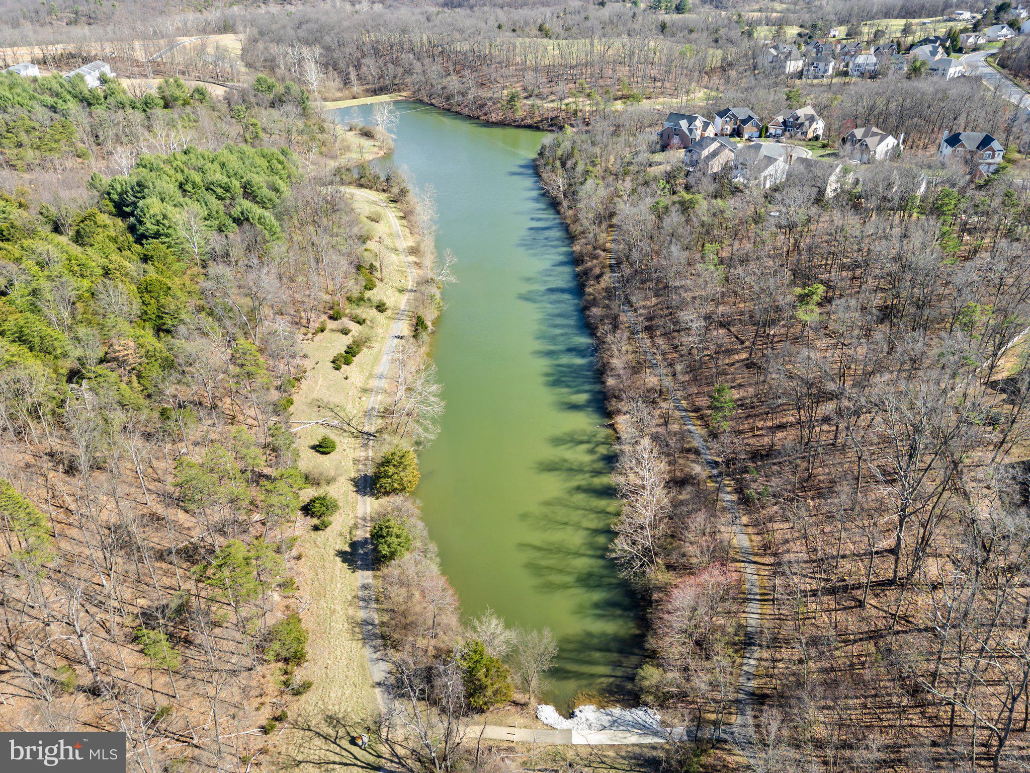 TWIN LAKES OVERLOOK - Residential